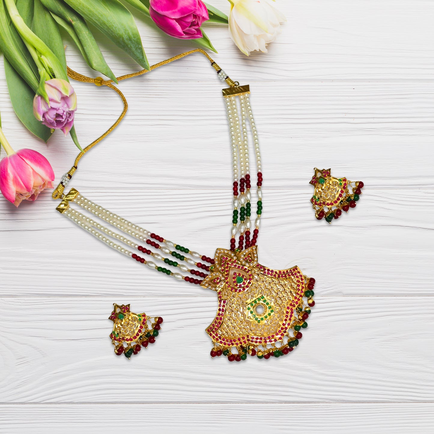 Priya Jadau Necklace Set