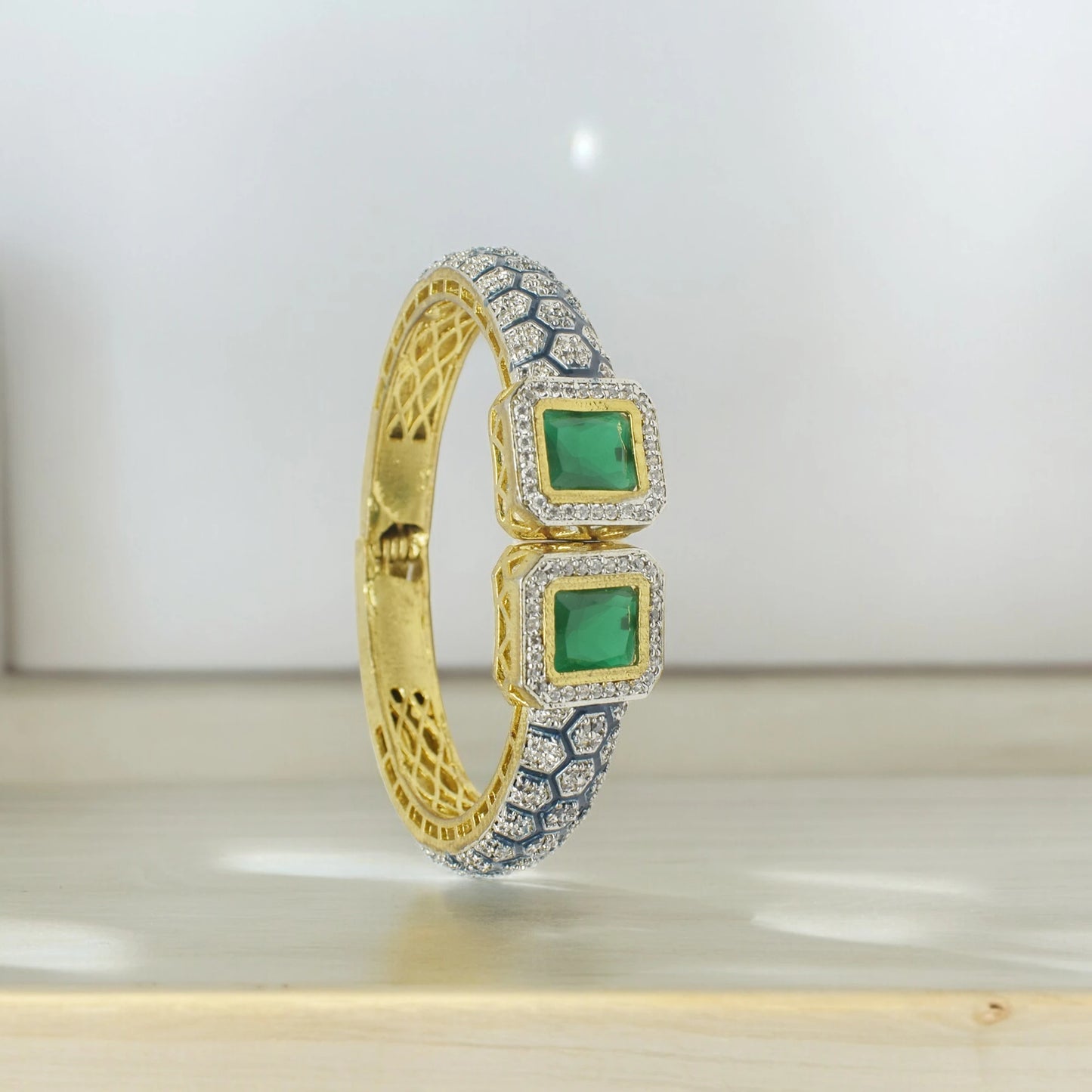 Amaryllis Zircon Bracelet