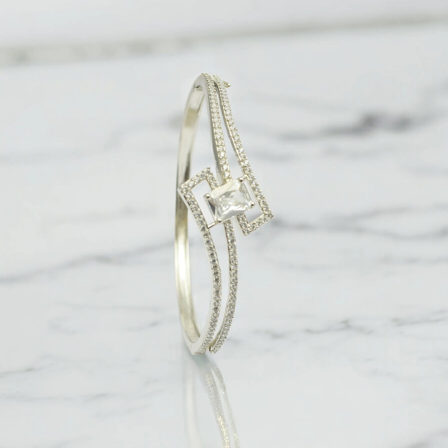 Fleur Zircon Bracelet