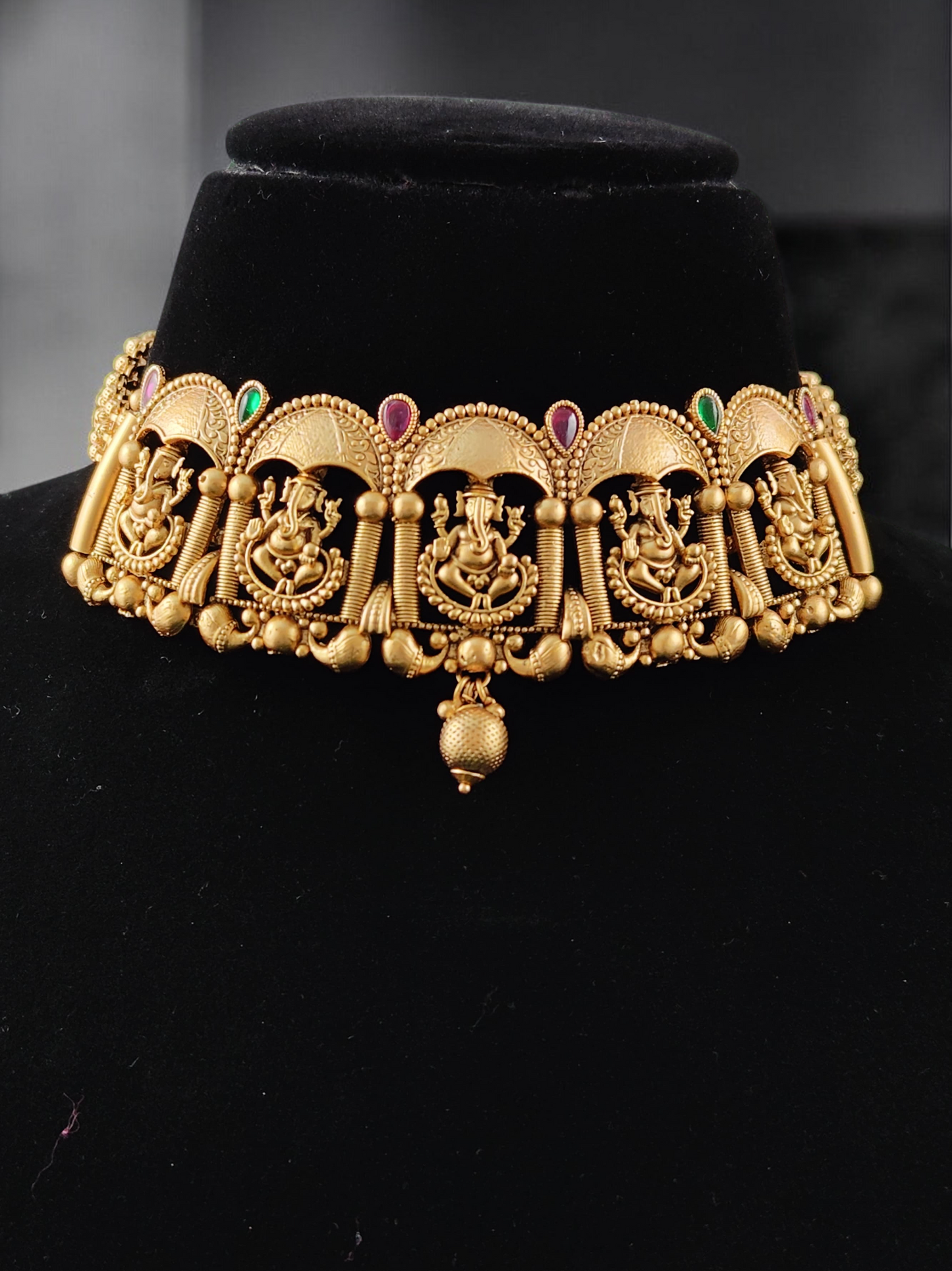 Vanya Temple Necklace