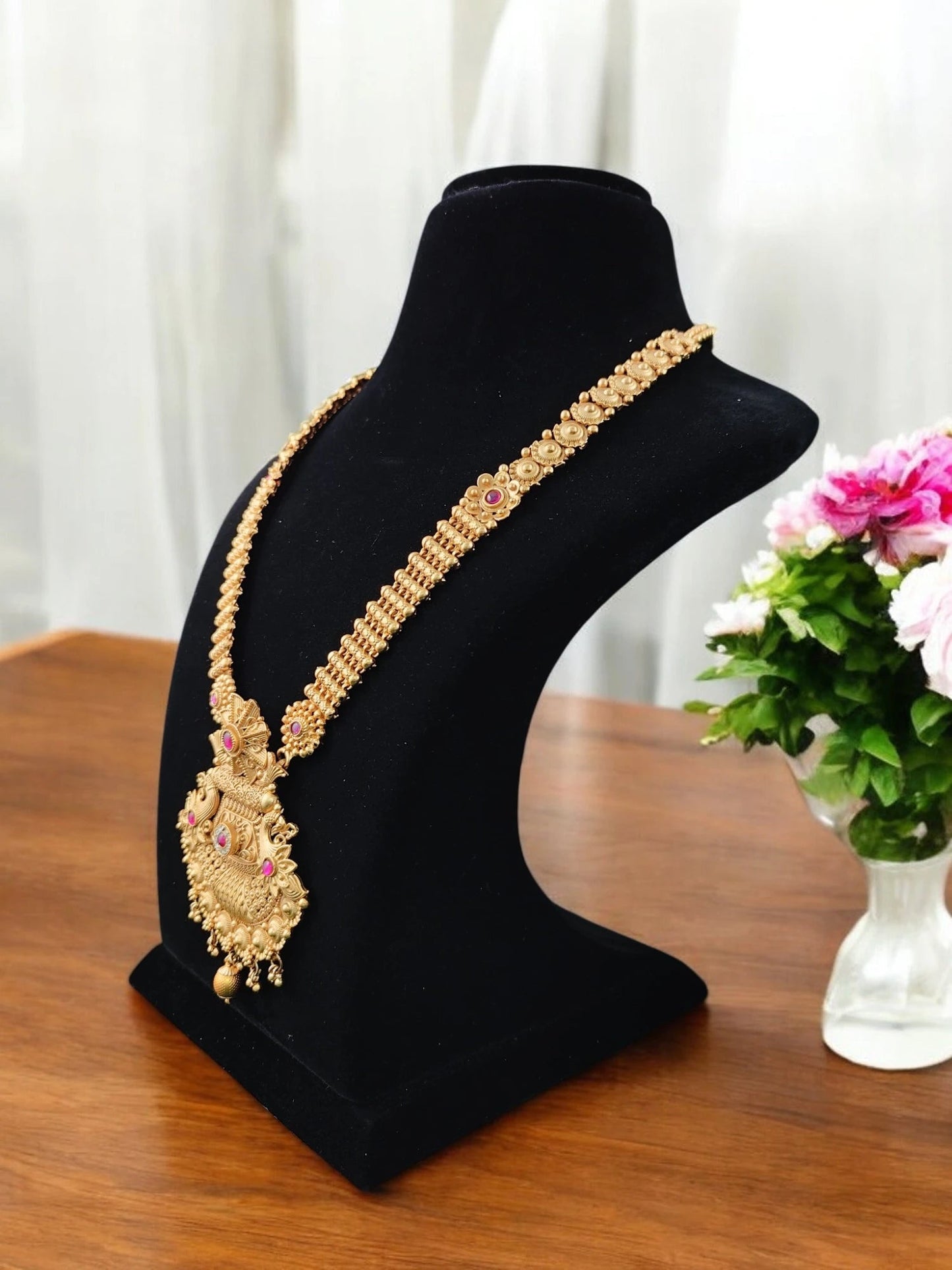 Prisha Temple Pendent Set