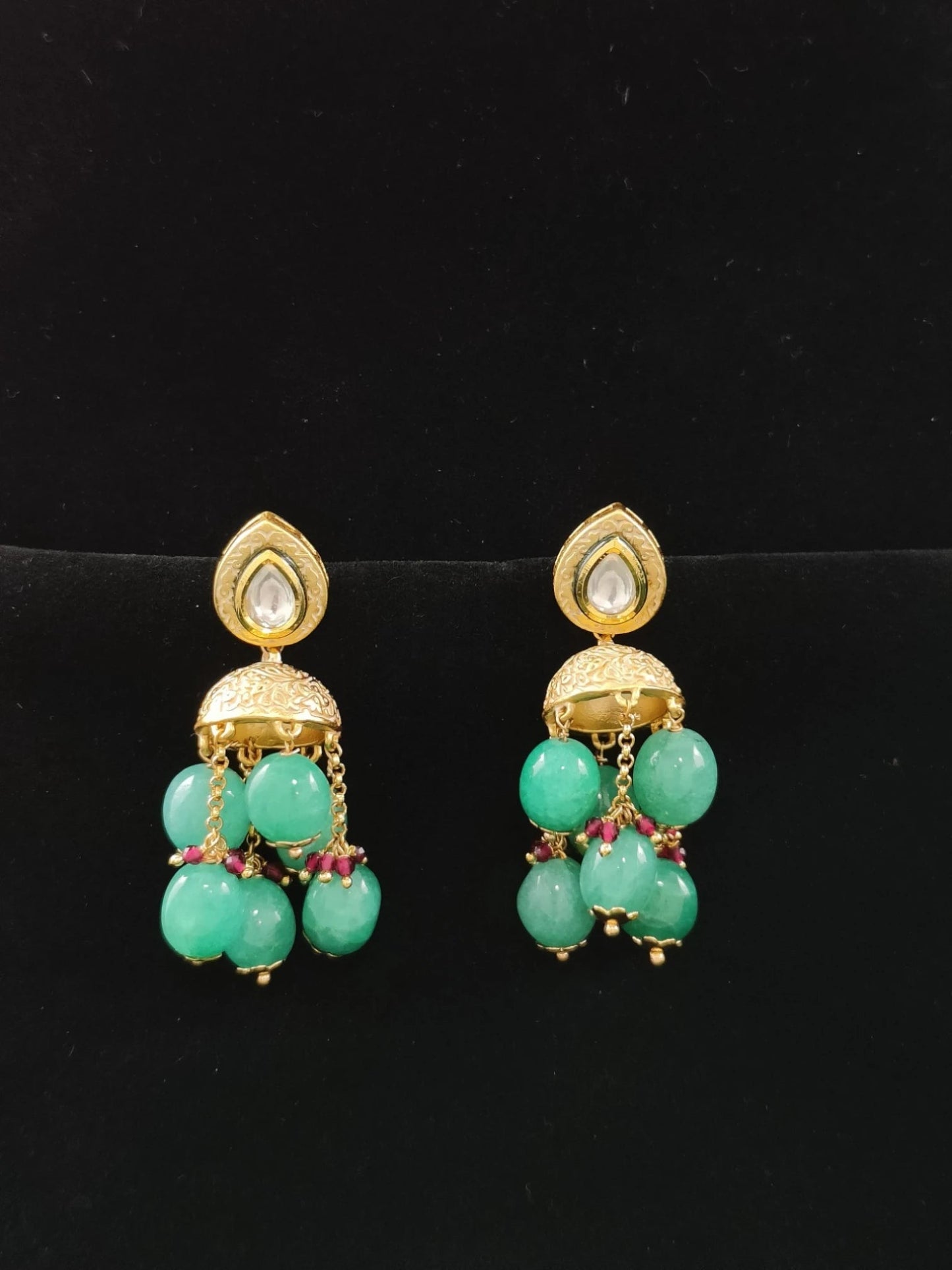 Kyra Kundan Necklace Set