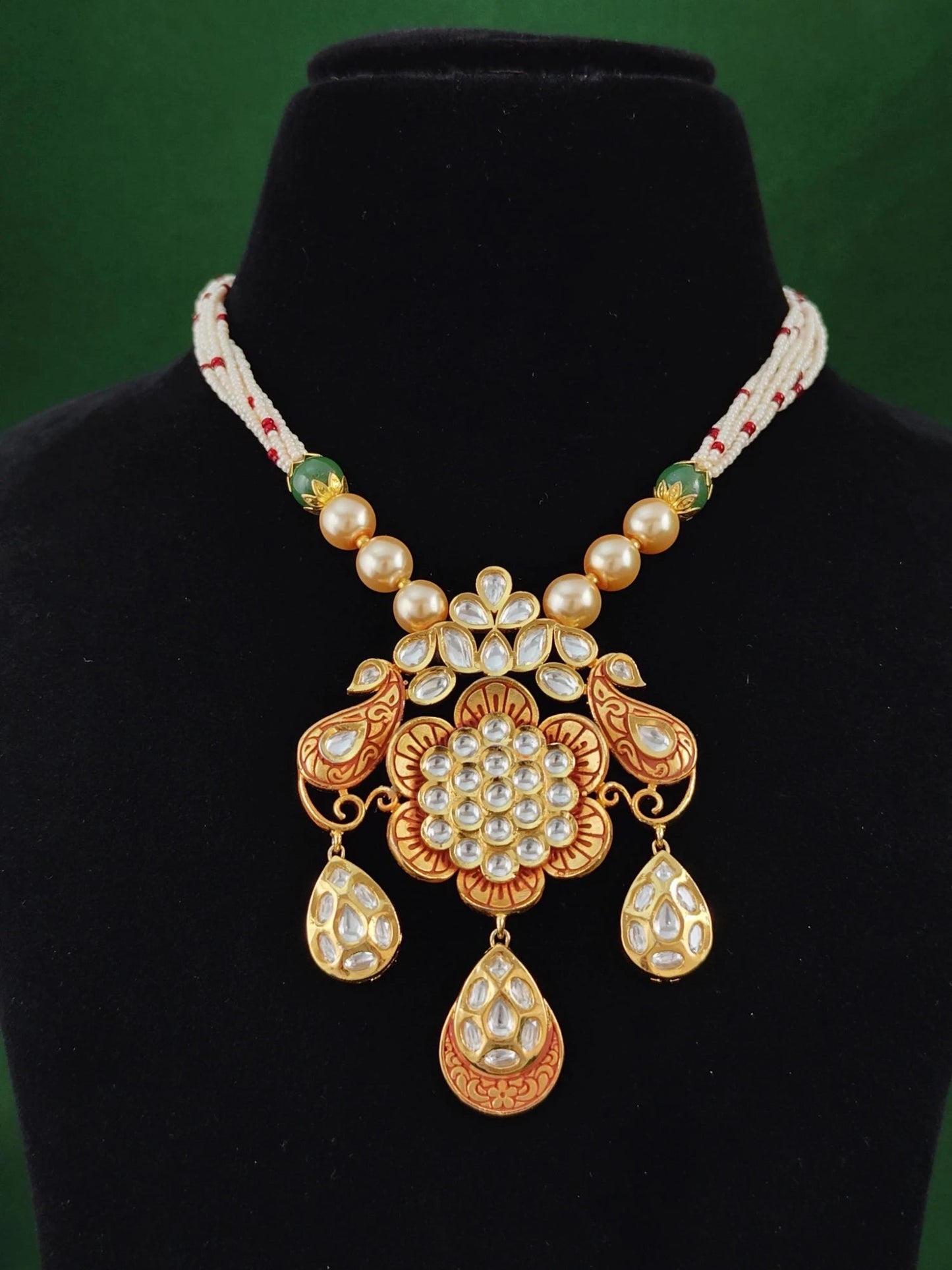 Kamini Kundan Pendent Set
