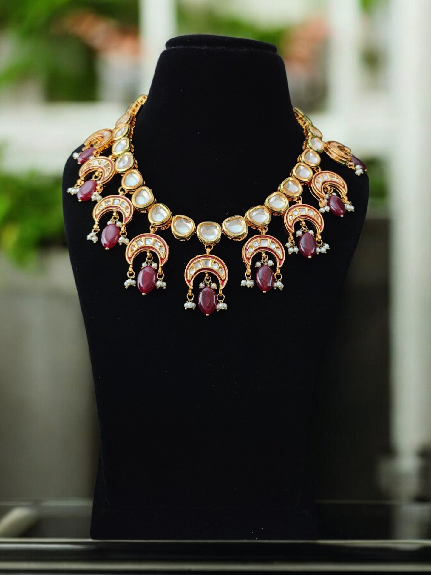 Sakshi Necklace Set