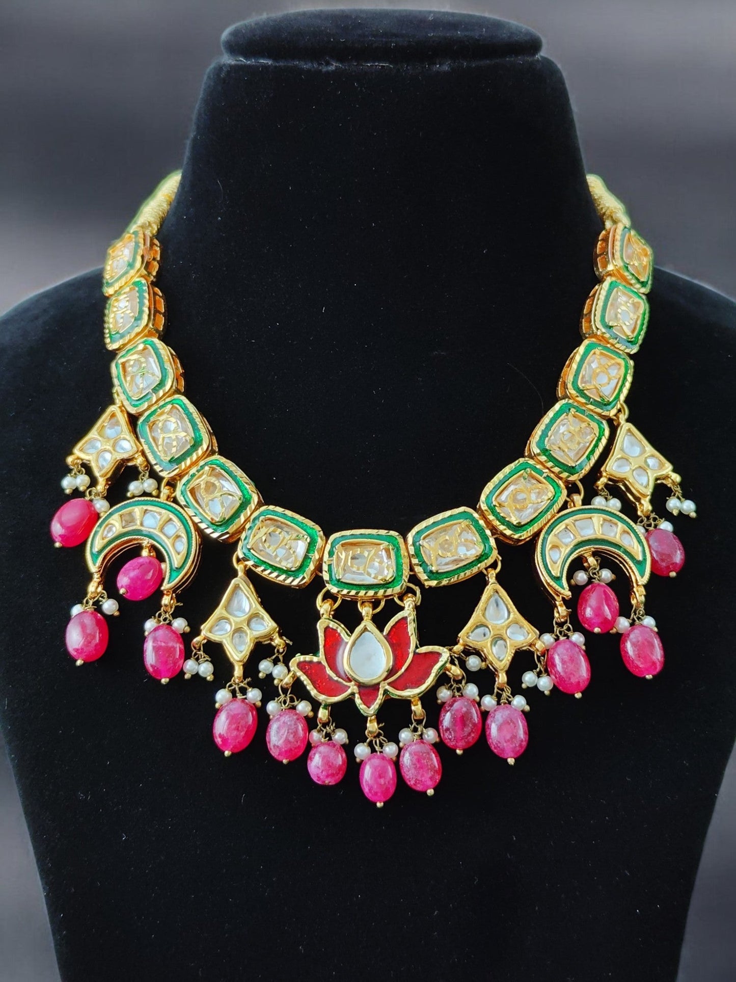 Srishti Necklace Set