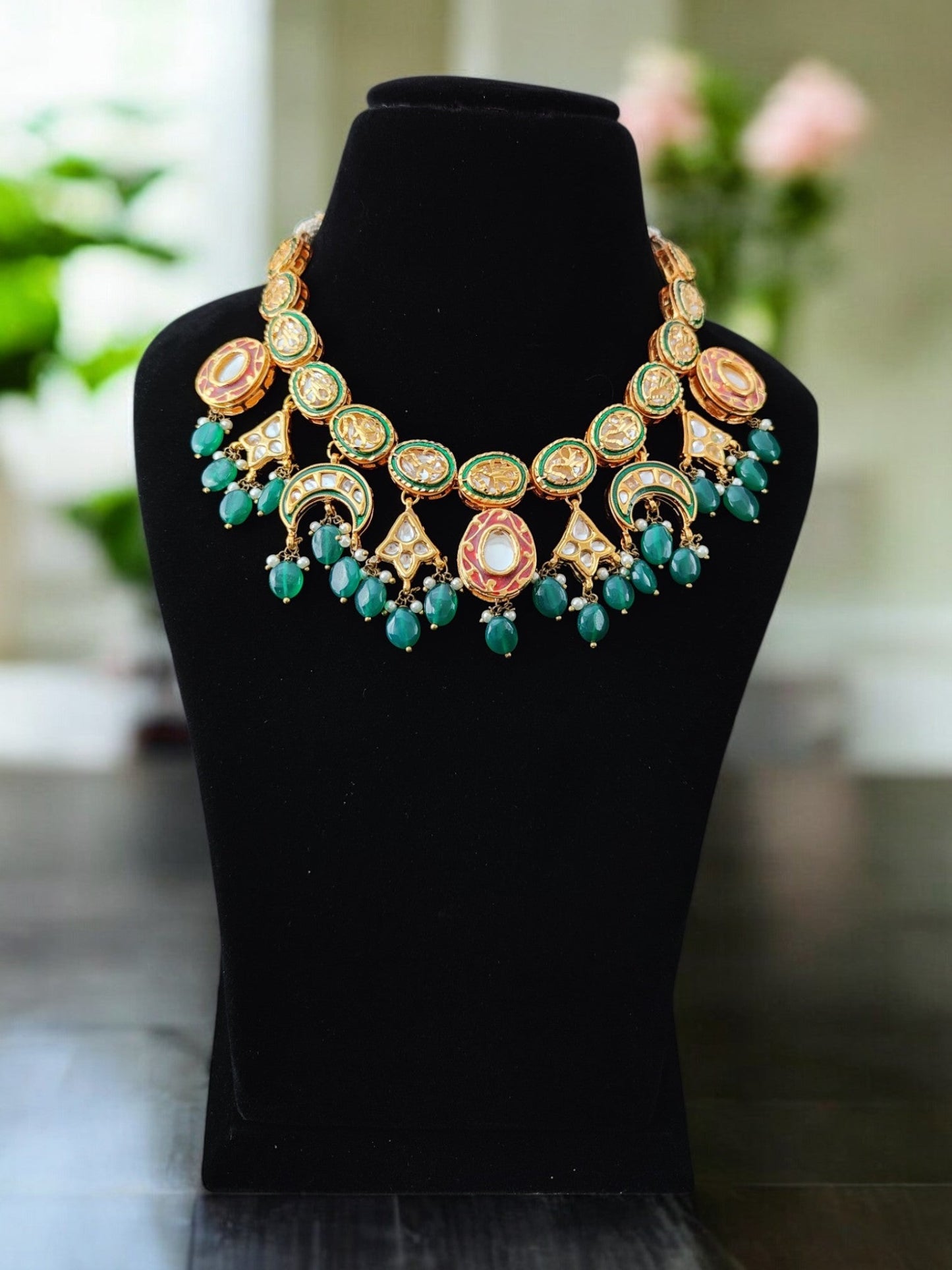 Suhana Necklace Set