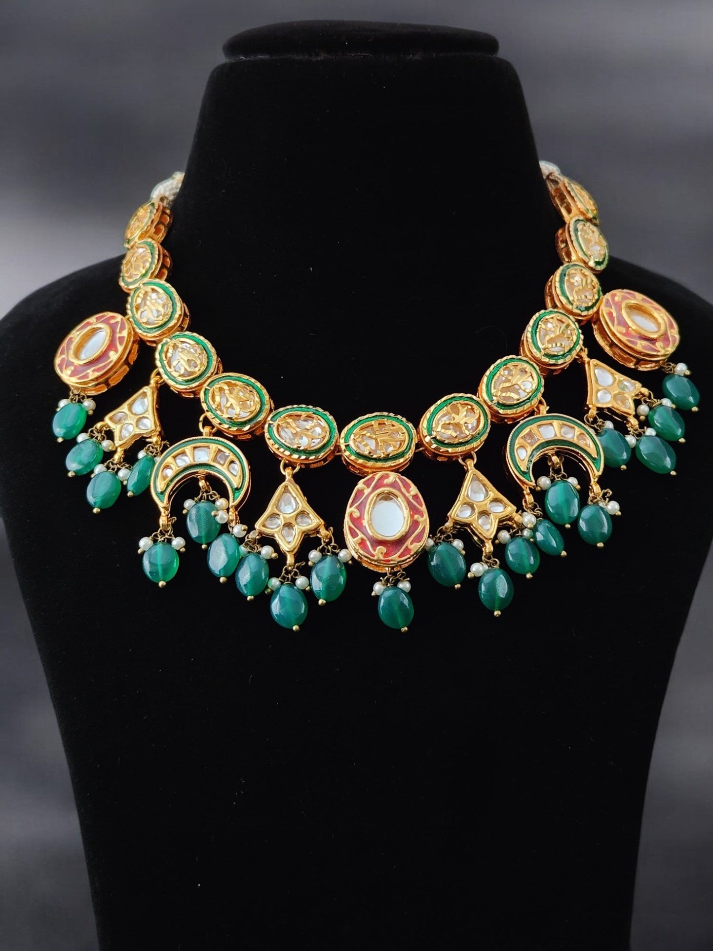 Suhana Necklace Set