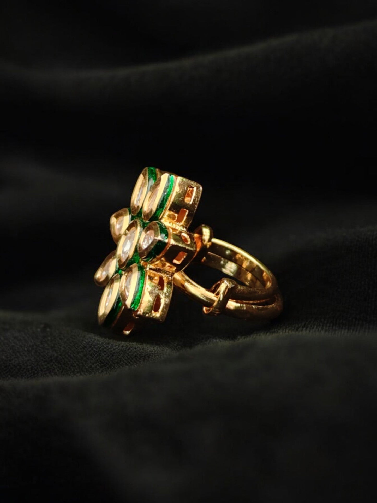 Pavitra Kundan Cocktail Ring