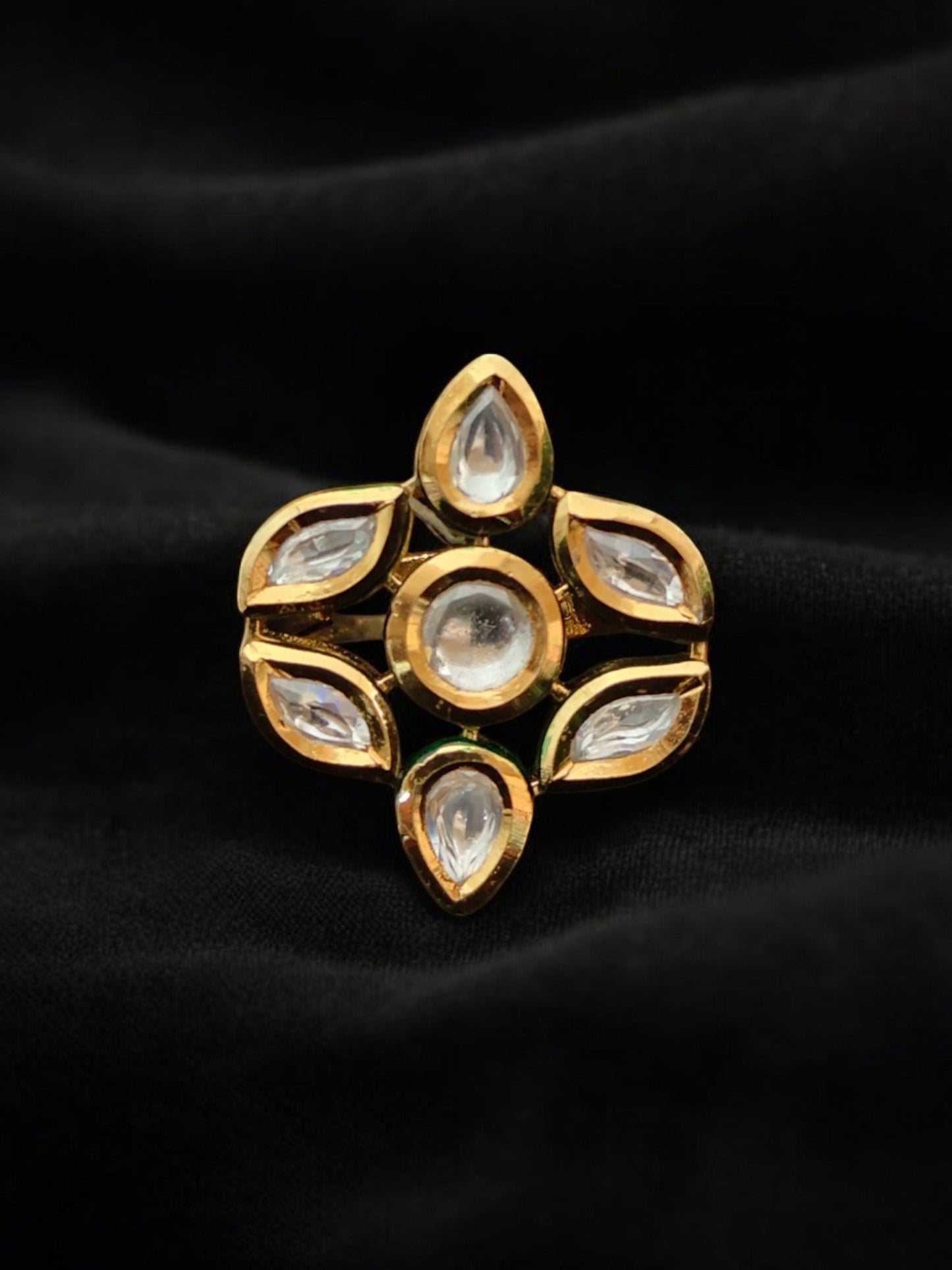 Riya Kundan Cocktail Ring