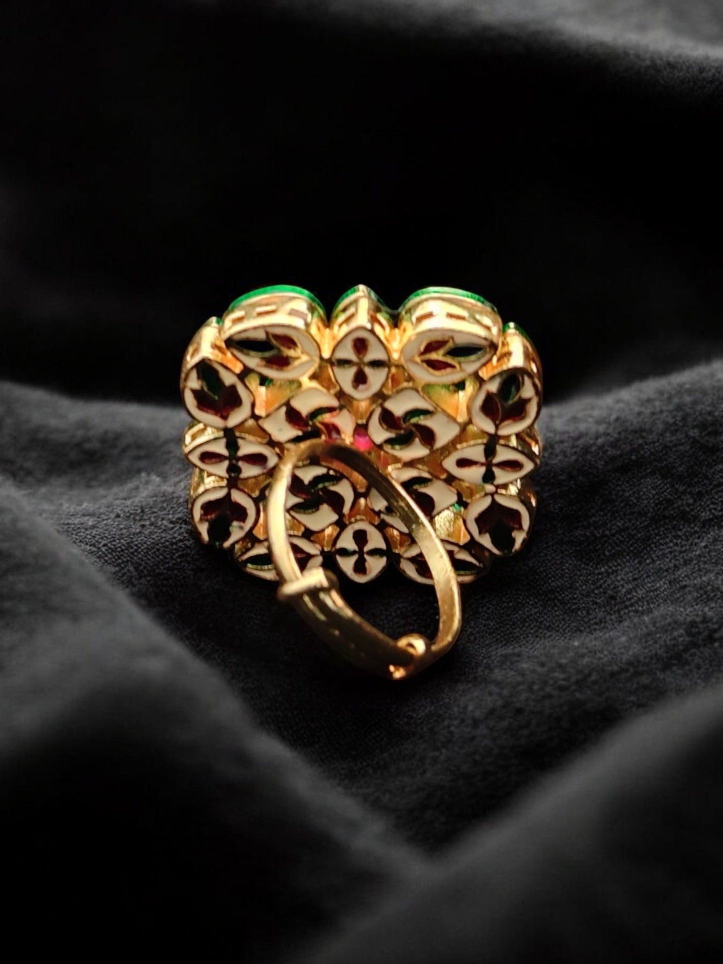 Roshni Kundan Cocktail Ring