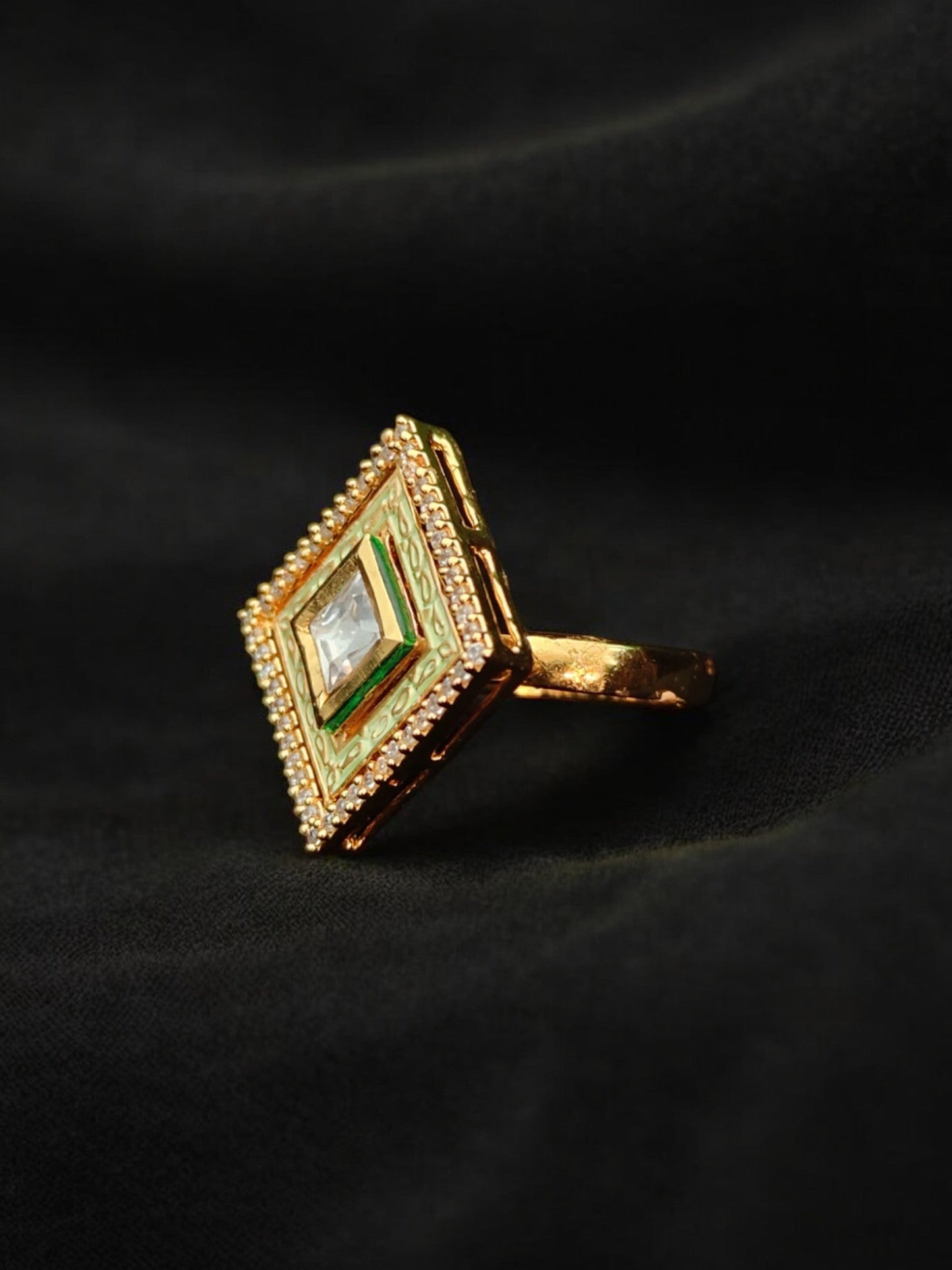 Ridhima Kundan Cocktail Ring