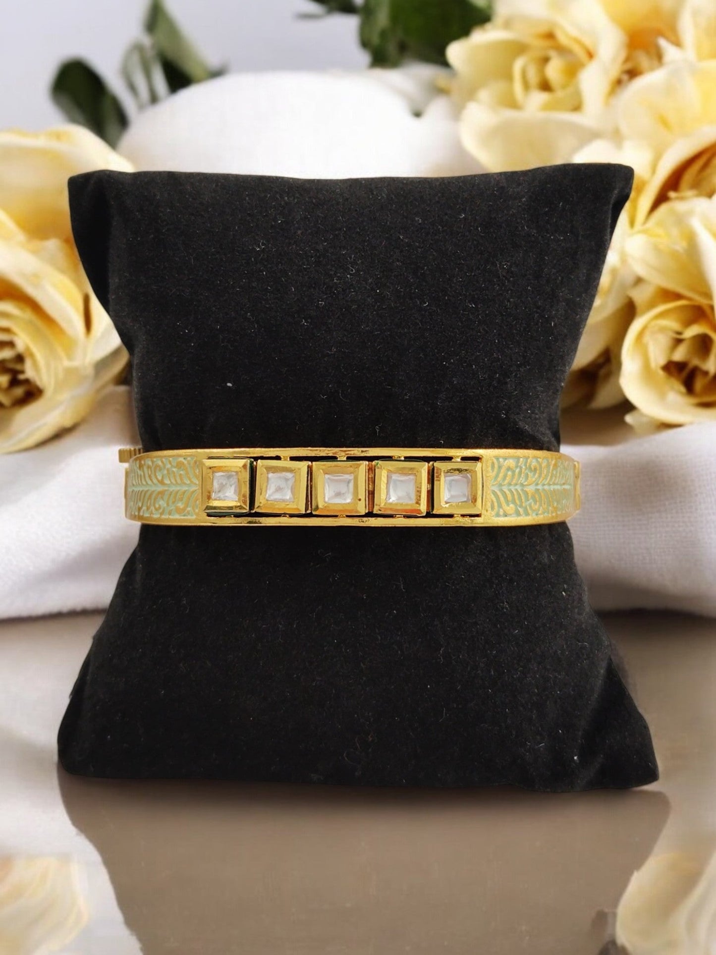 Varnika Kundan Bracelet