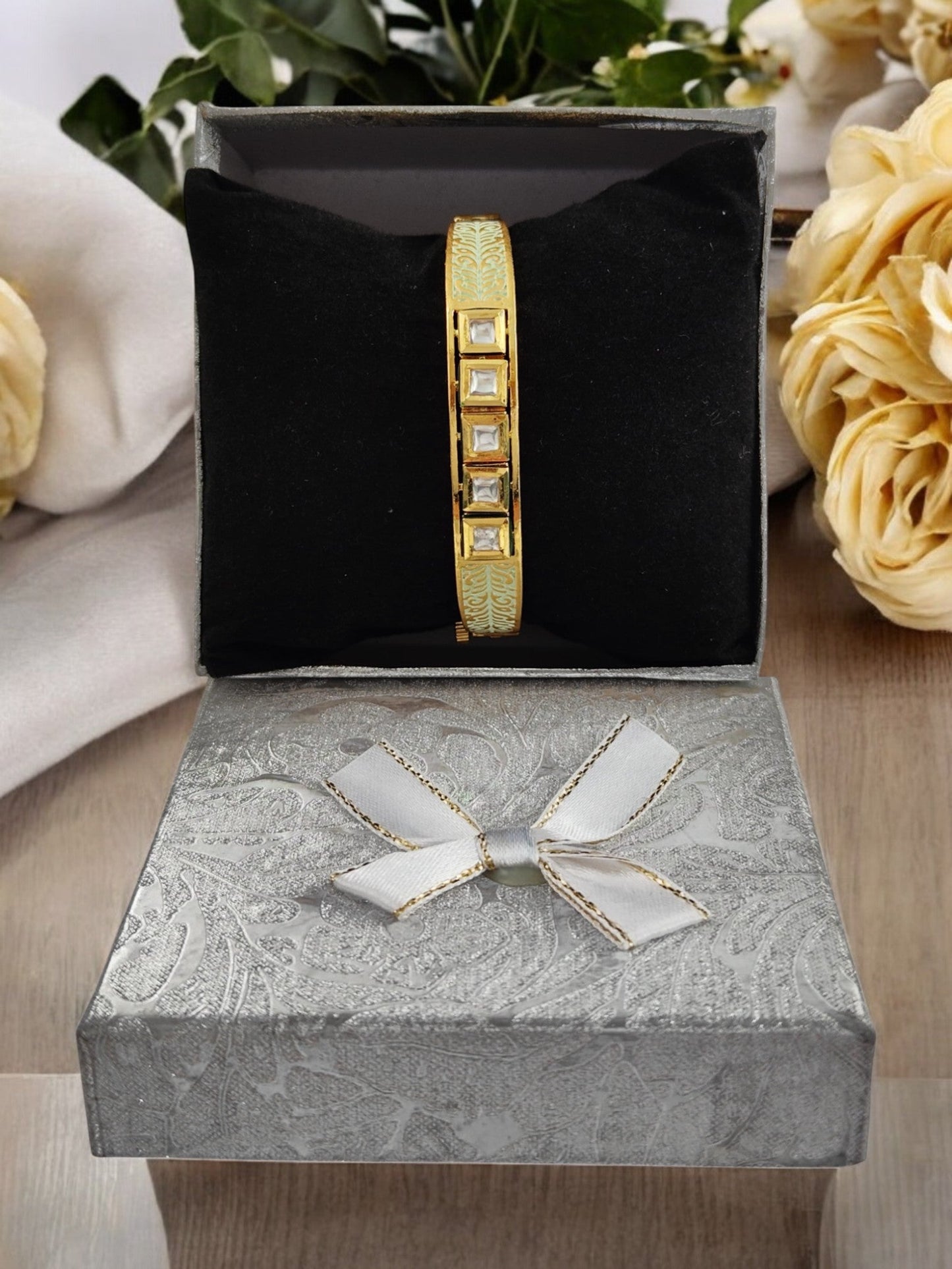 Varnika Kundan Bracelet