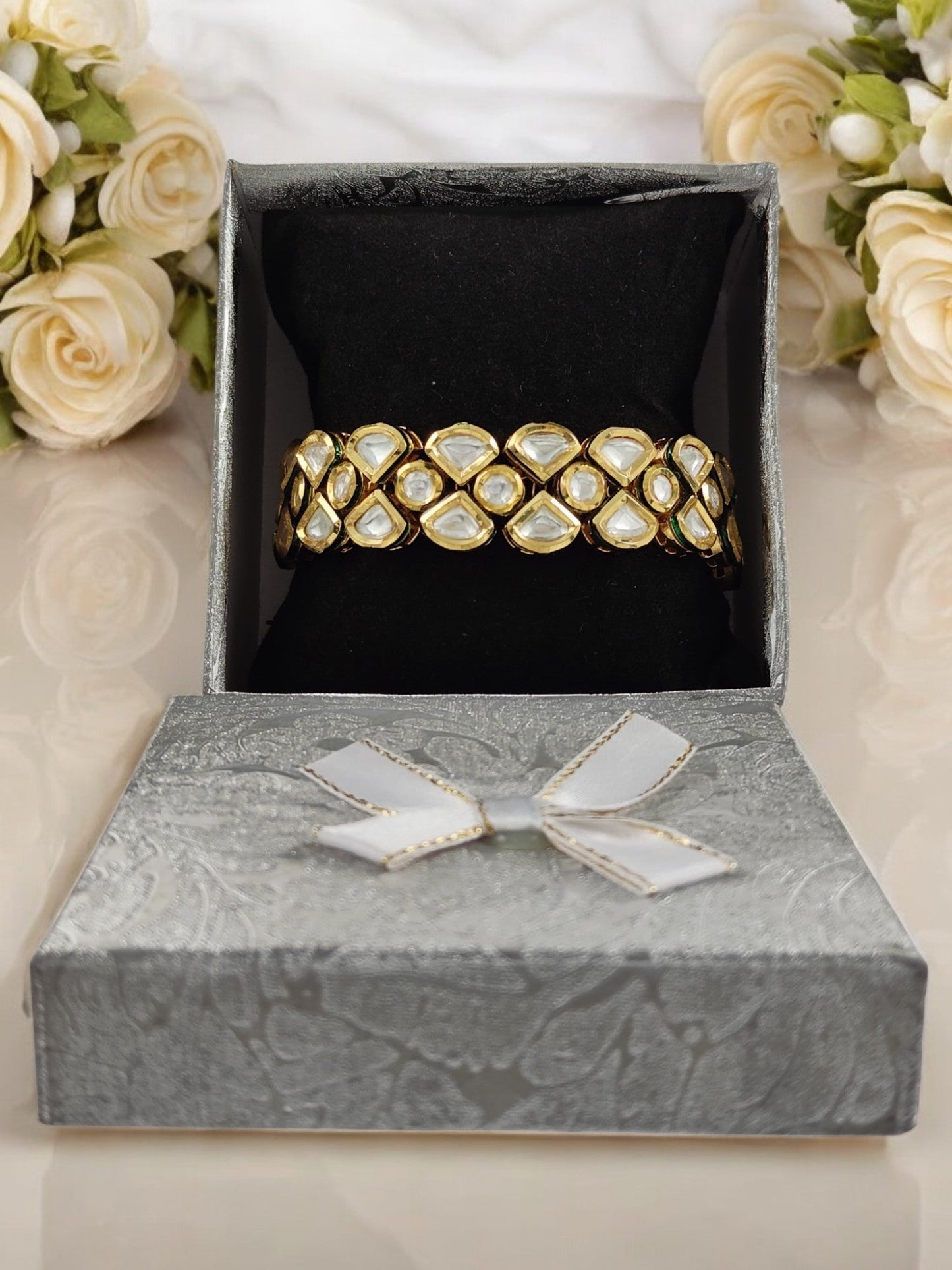 Shreya Kundan Bracelet