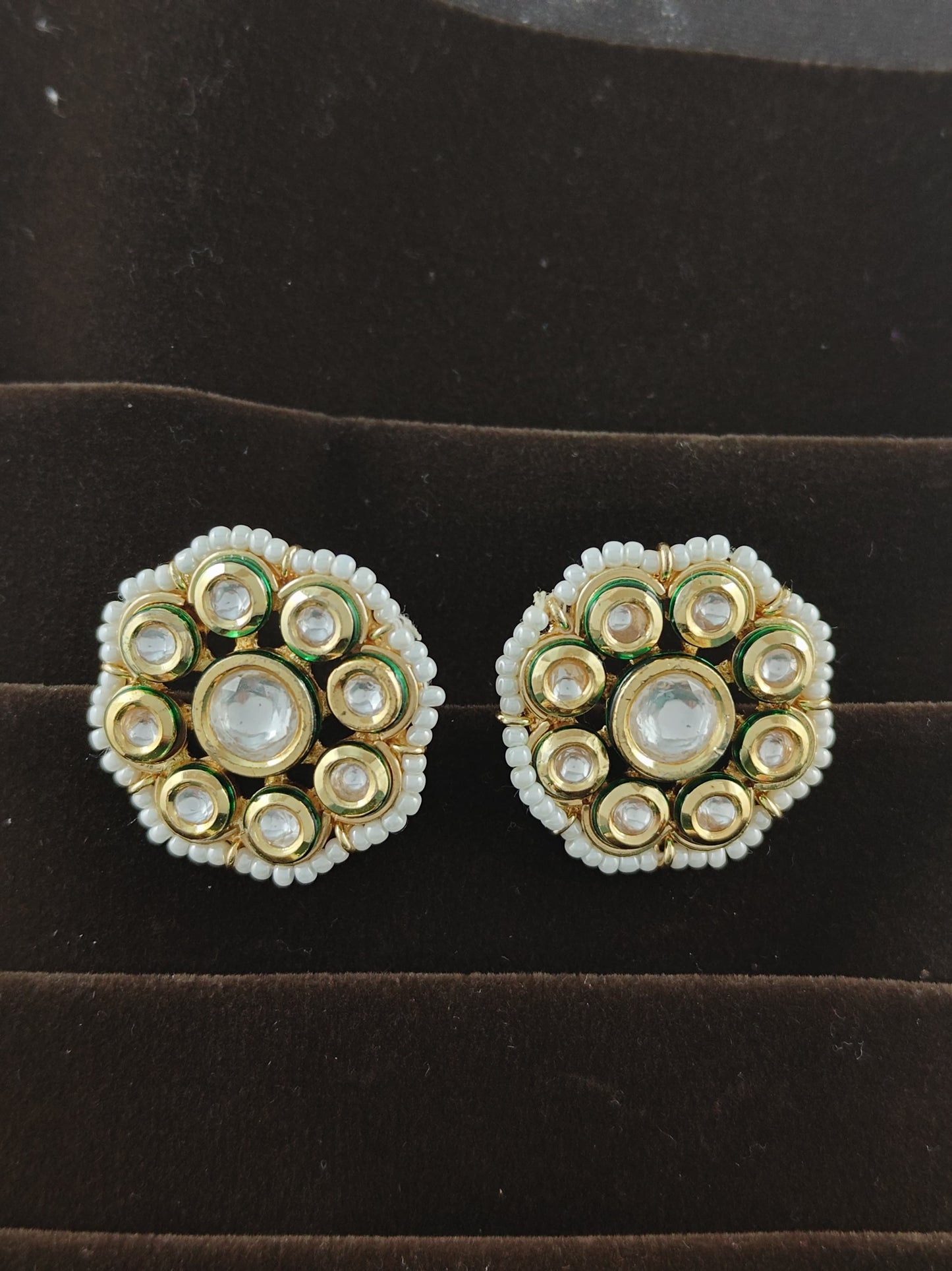 Vedika Kundan Earrings