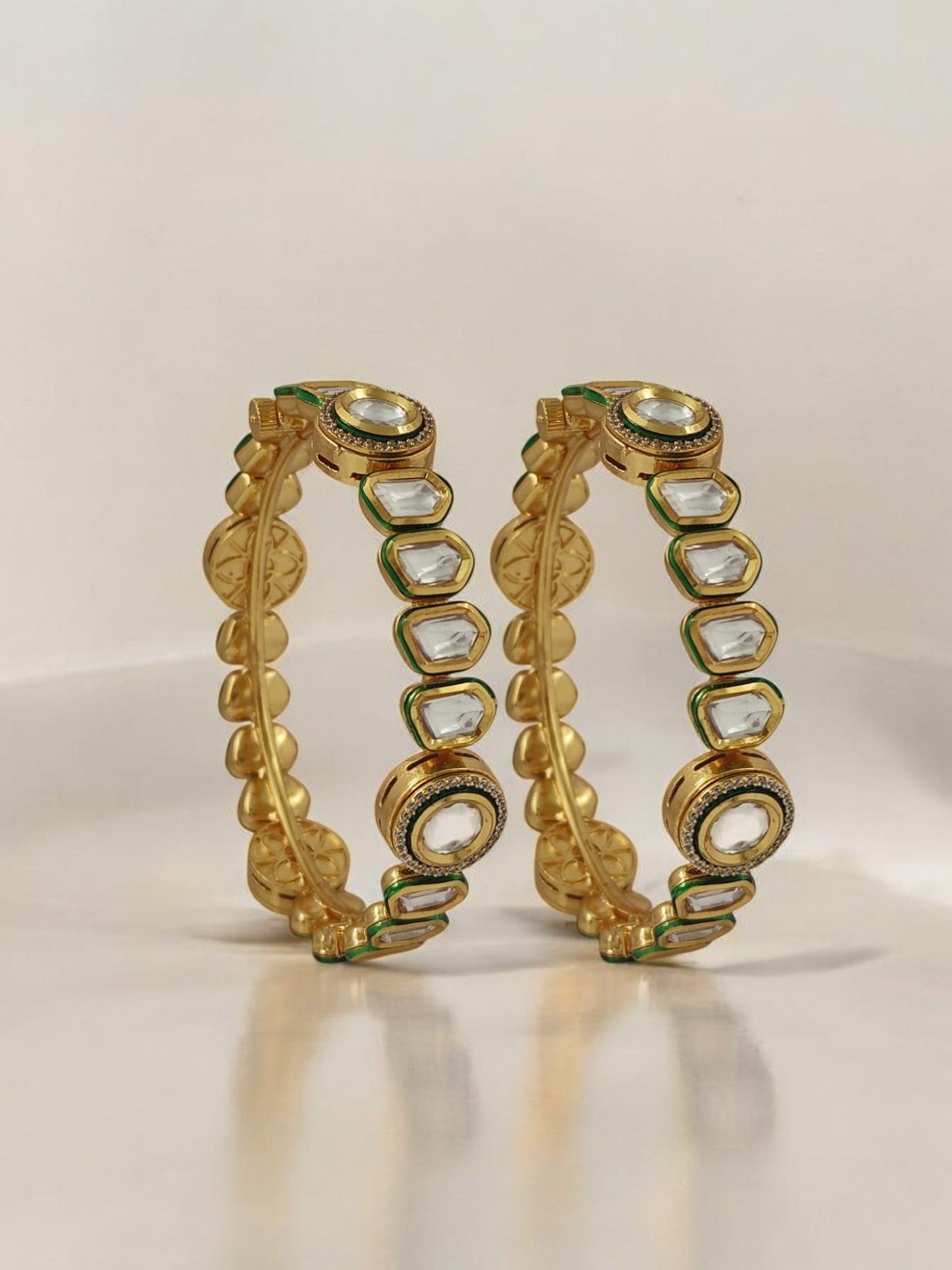 Manya Kundan Bangles