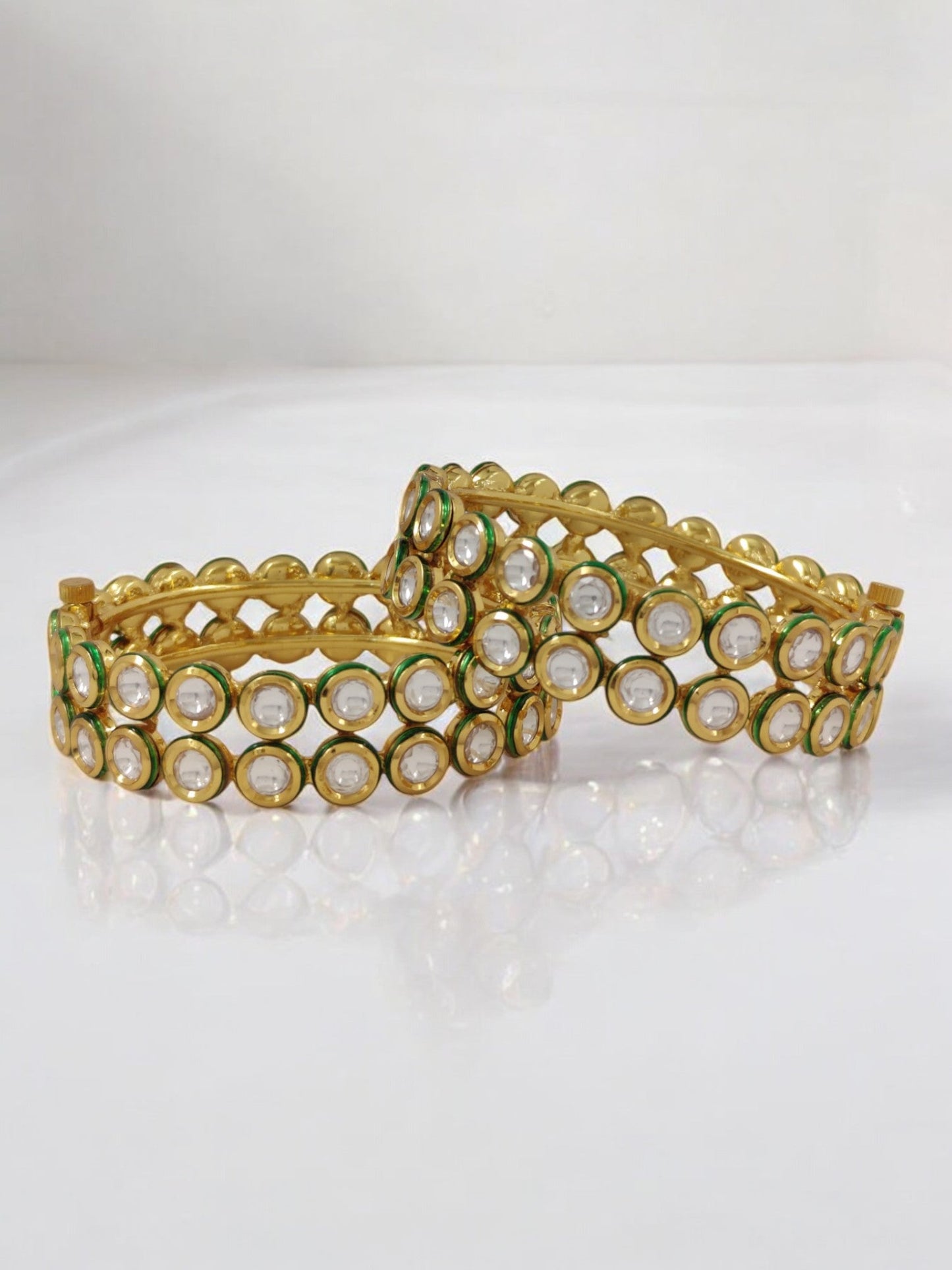 Manvi Kundan Bangles