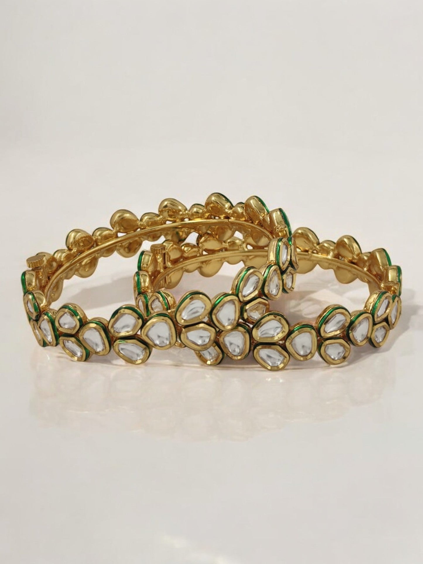 Niharika Kundan Bangles