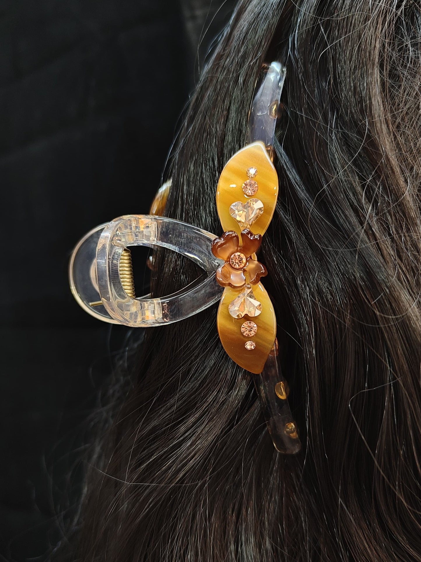 Amaya Fancy Hair Clature