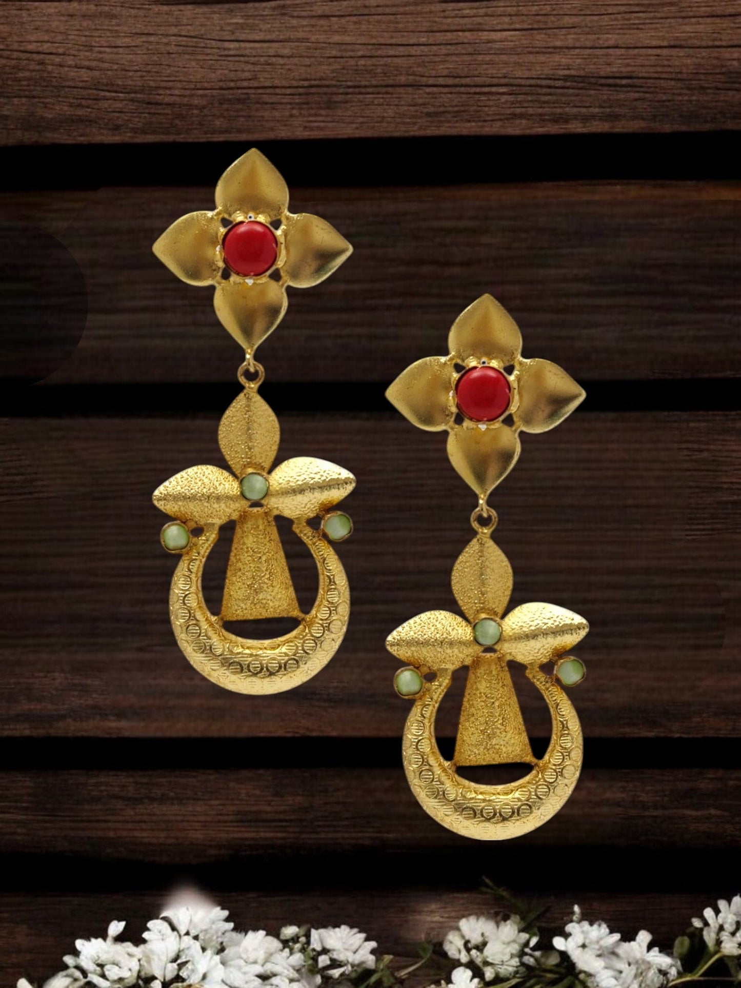Nainika Fashion Earrings