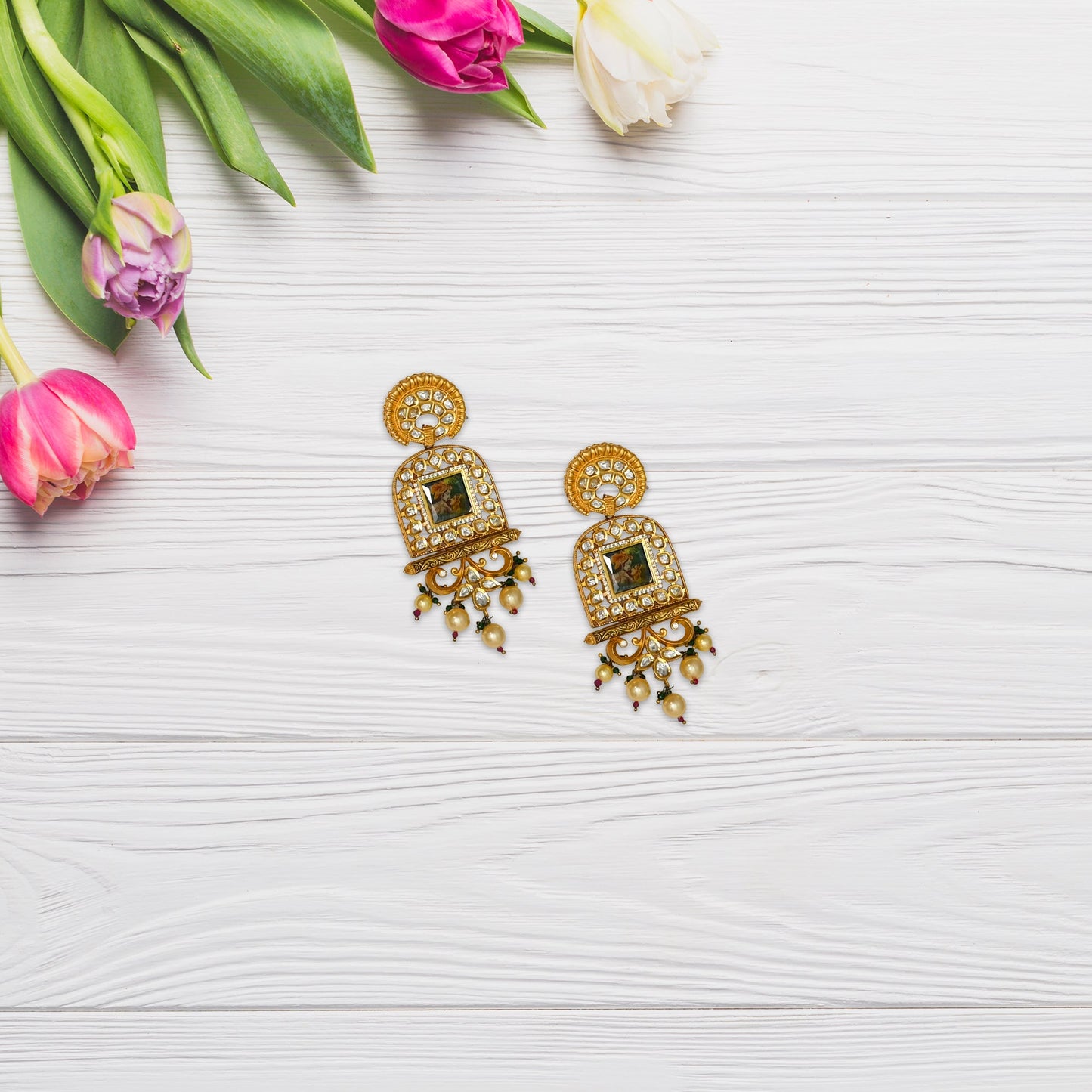 Anaya Kundan Pendant Set