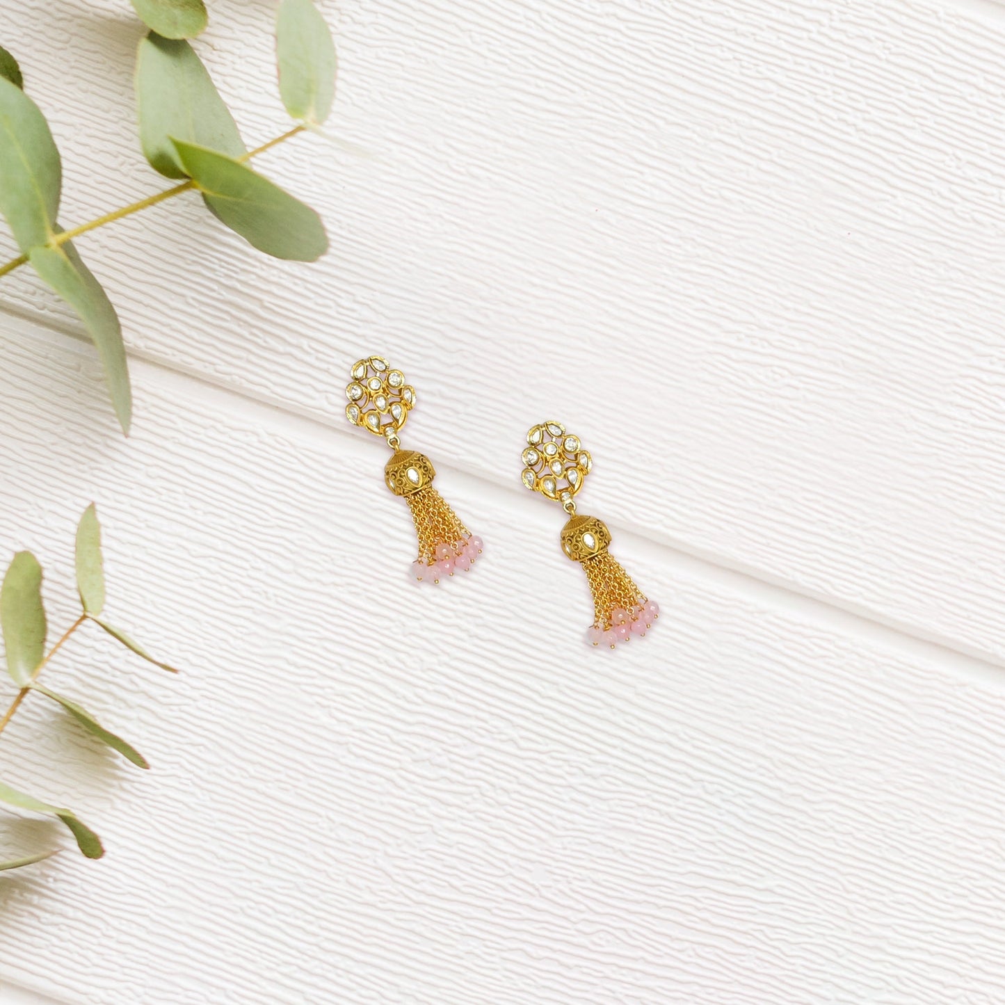 Isha Kundan Pendant Set