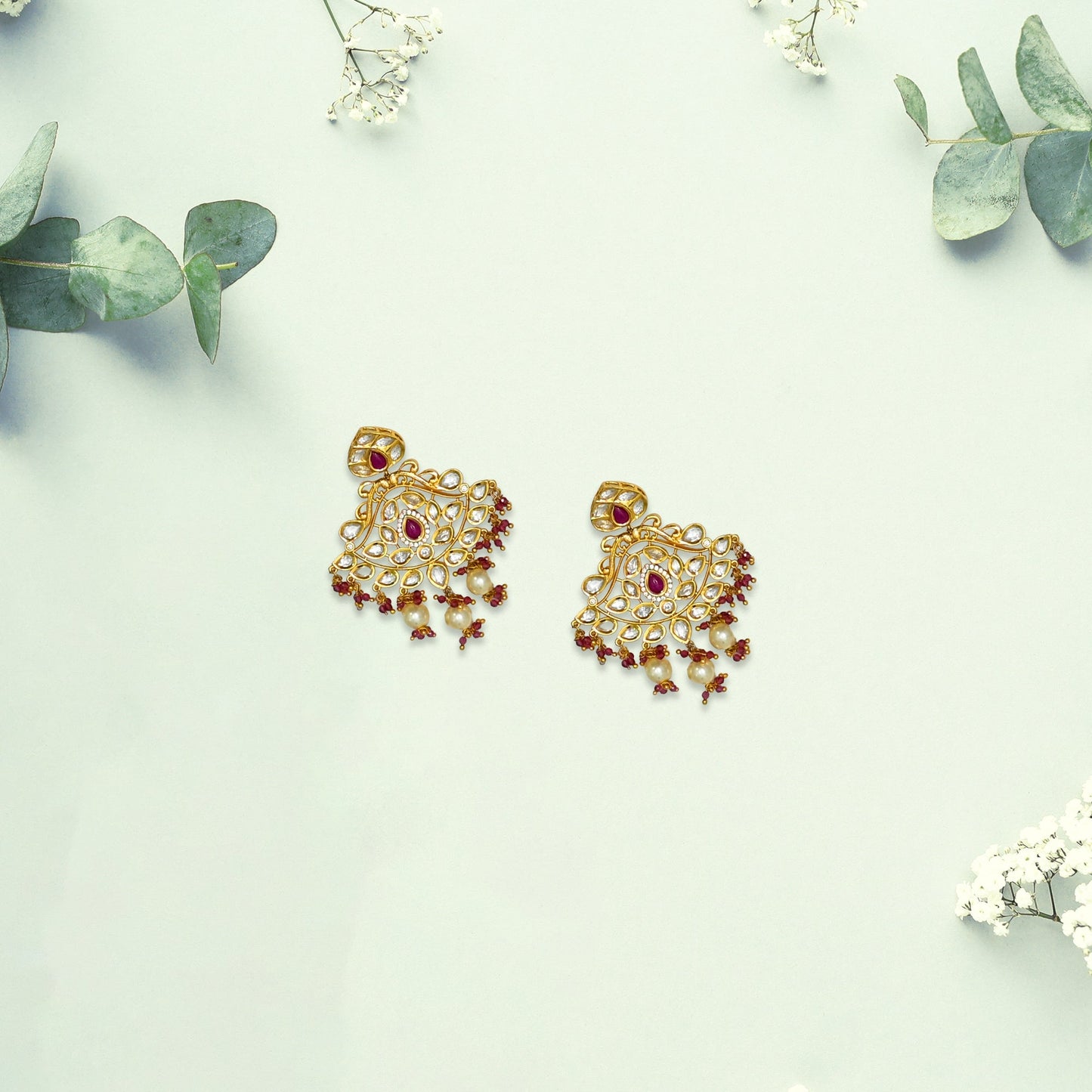 Anika Kundan Pendant Set