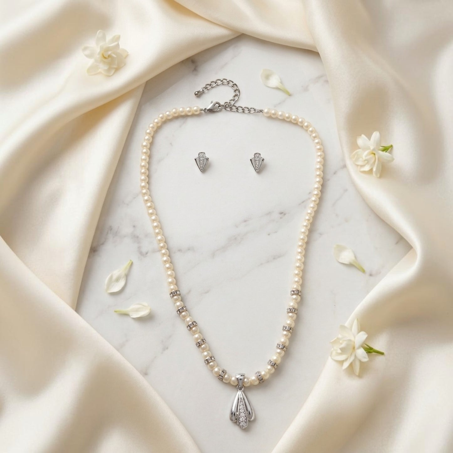 Alessia Zircon Set
