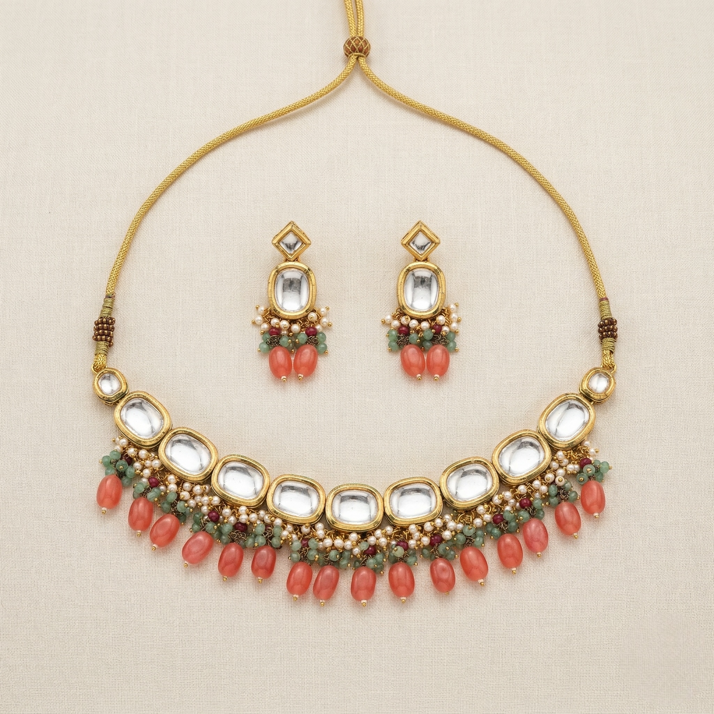 Kundan Choker