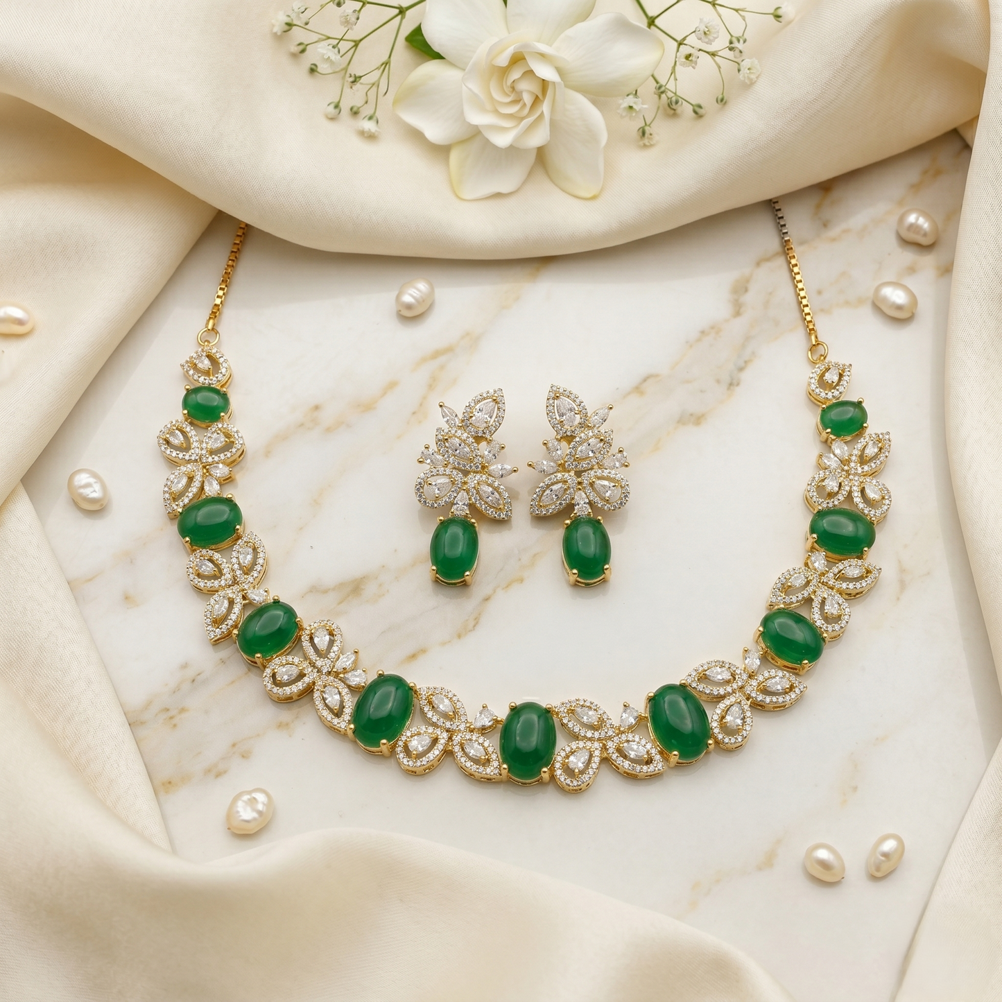 DC Necklace -E00BPB