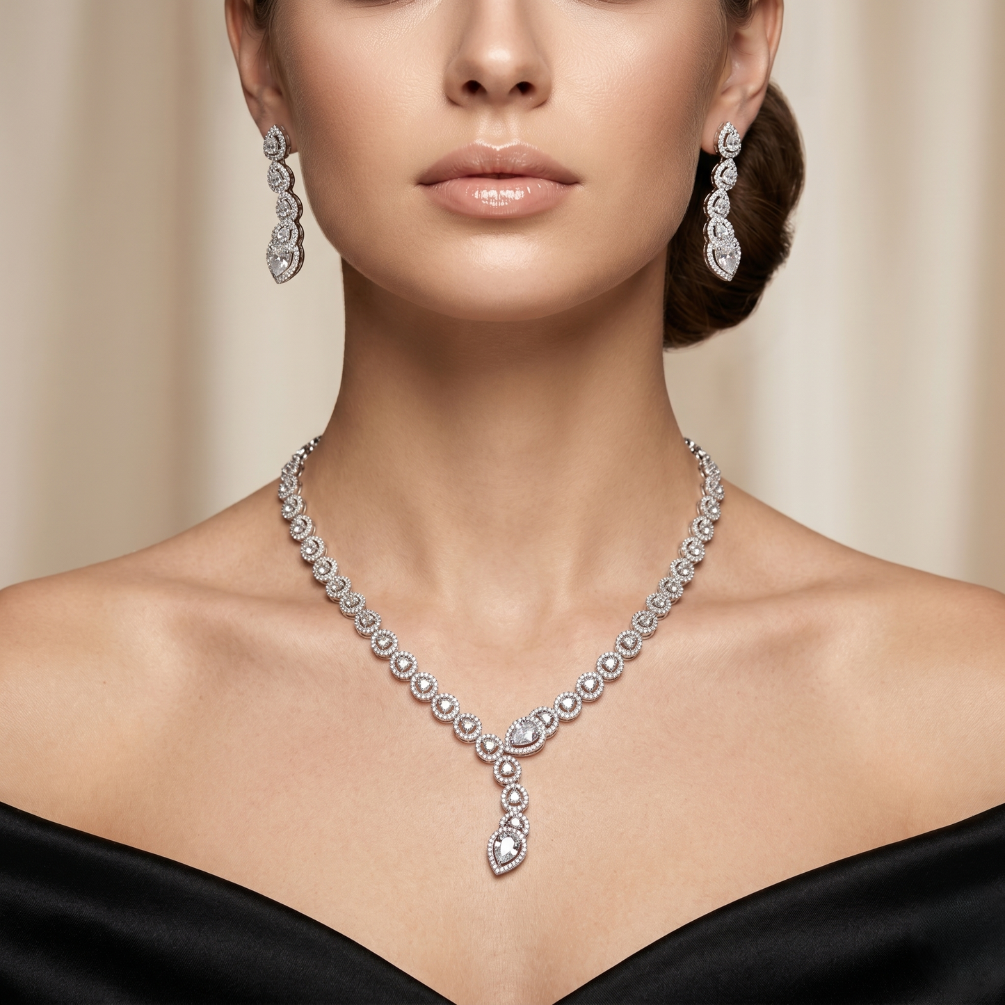 DC Necklace - E00BPM