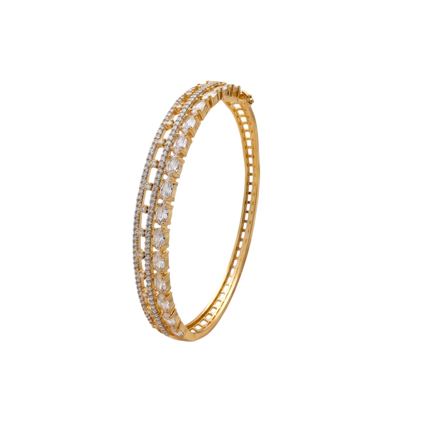 DC Bracelet - E00BQD