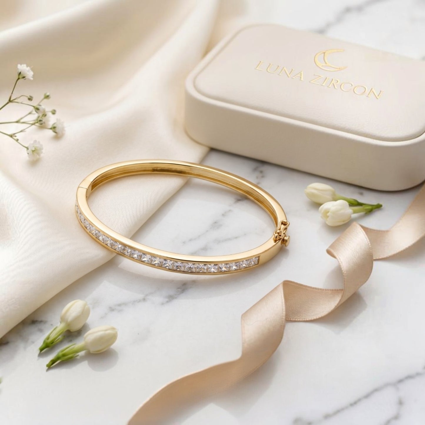 DC Bracelet - E00BQK