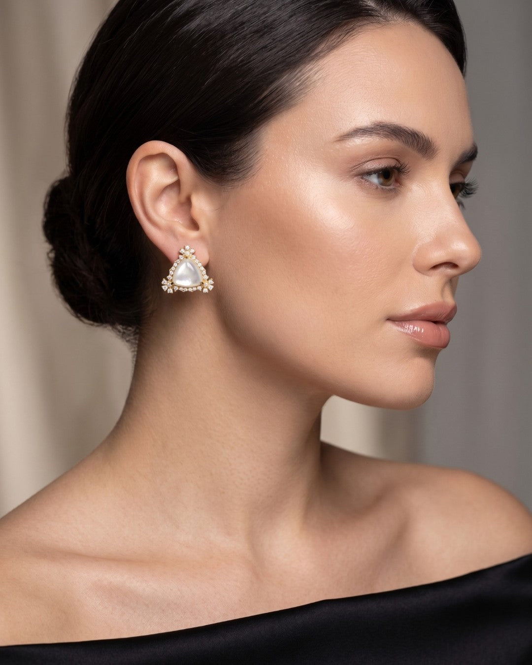 DC Earring