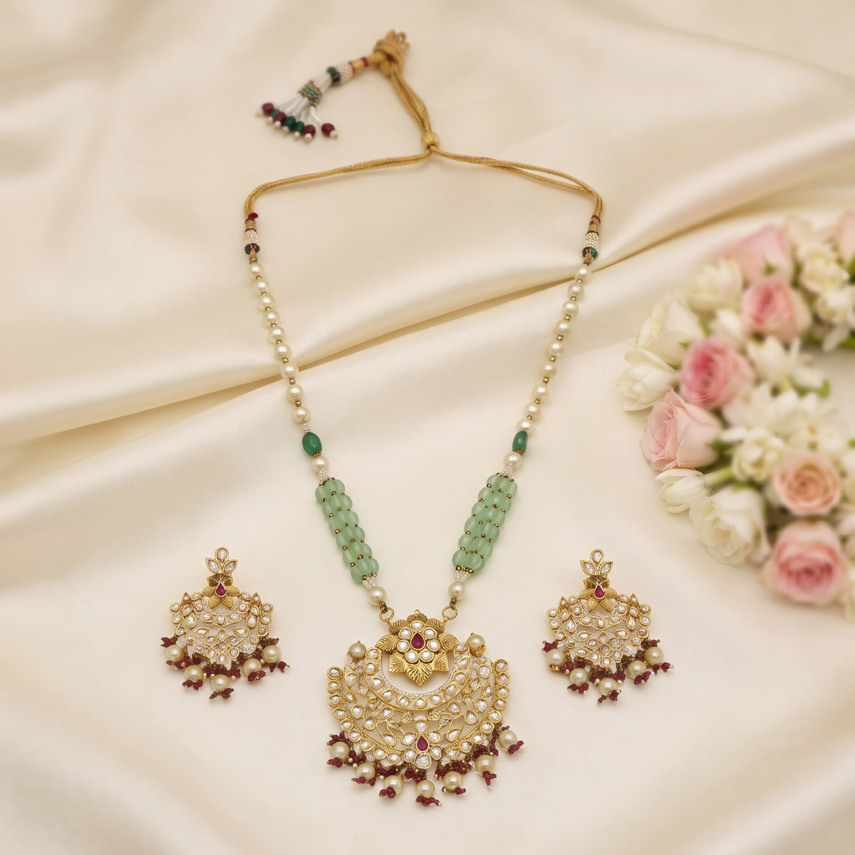 Diya Kundan Pendant Set