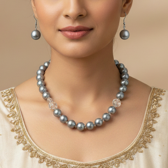 Jayalakshmi Pearl Necklace Sets