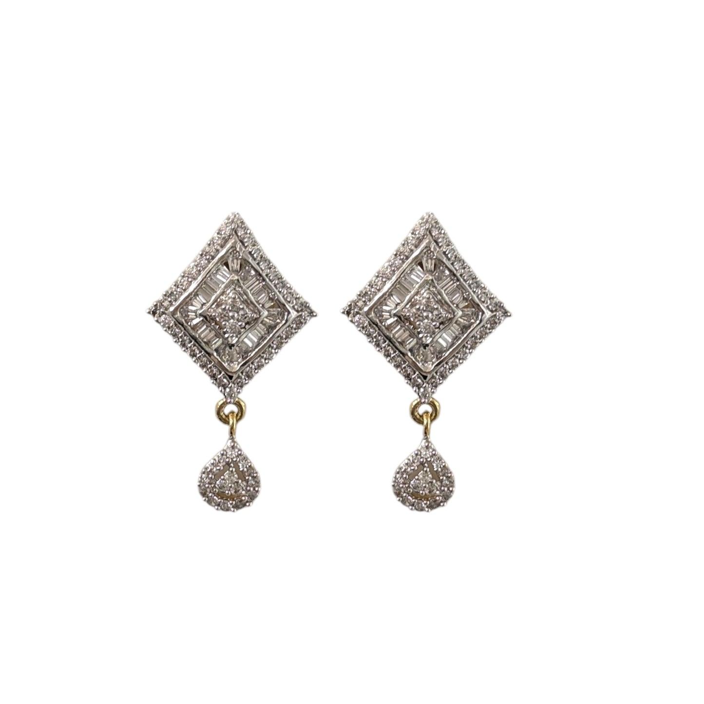 Kanika DC Pendent Set