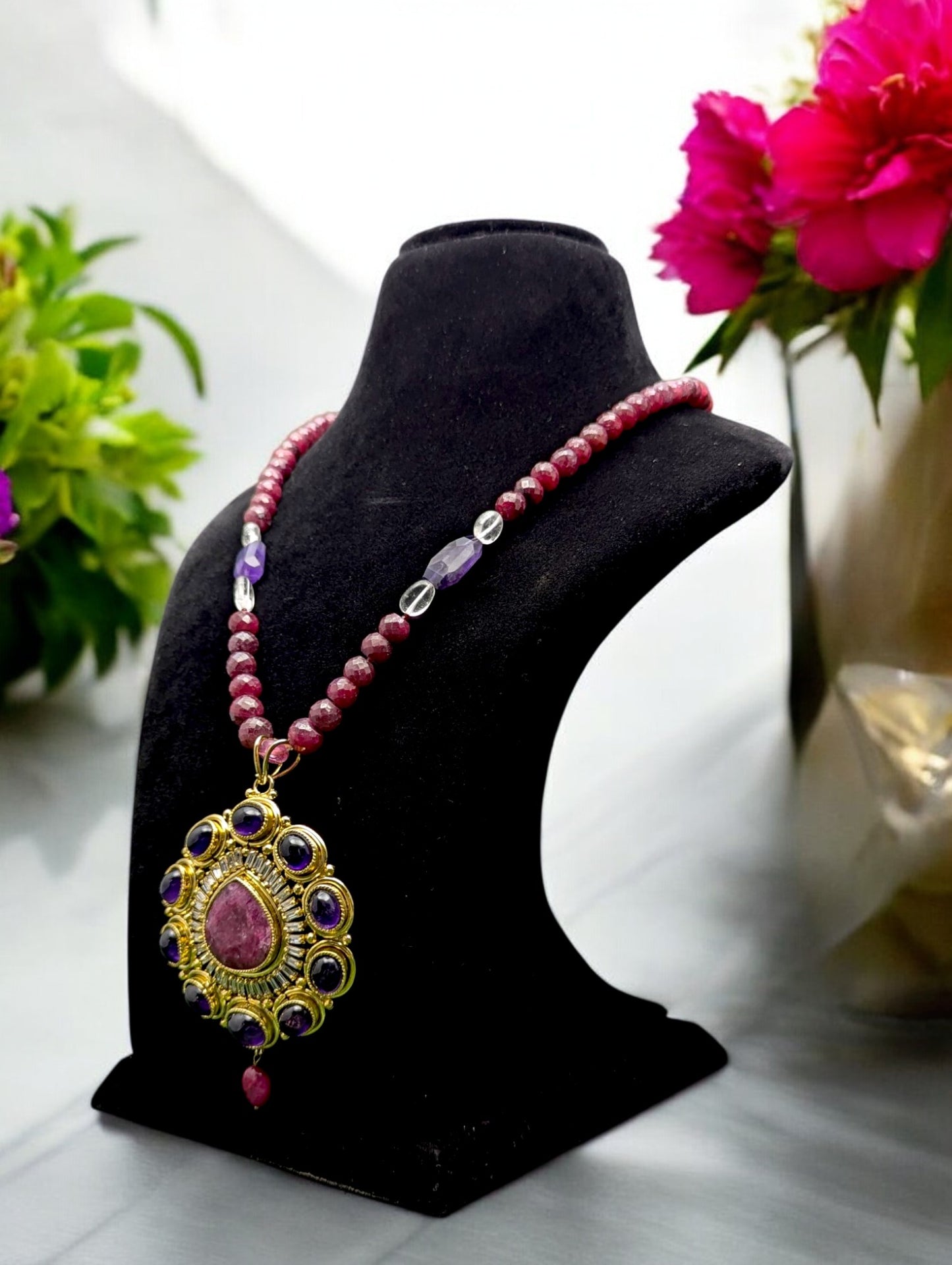 Ira Semi-Pr. Navratan Necklace
