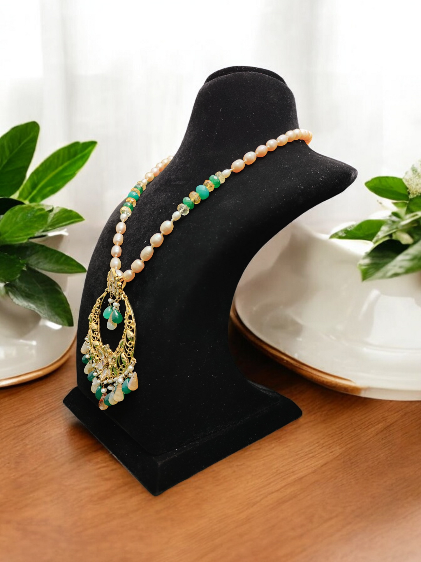 Janvi Semi-Pr. Navratan Necklace