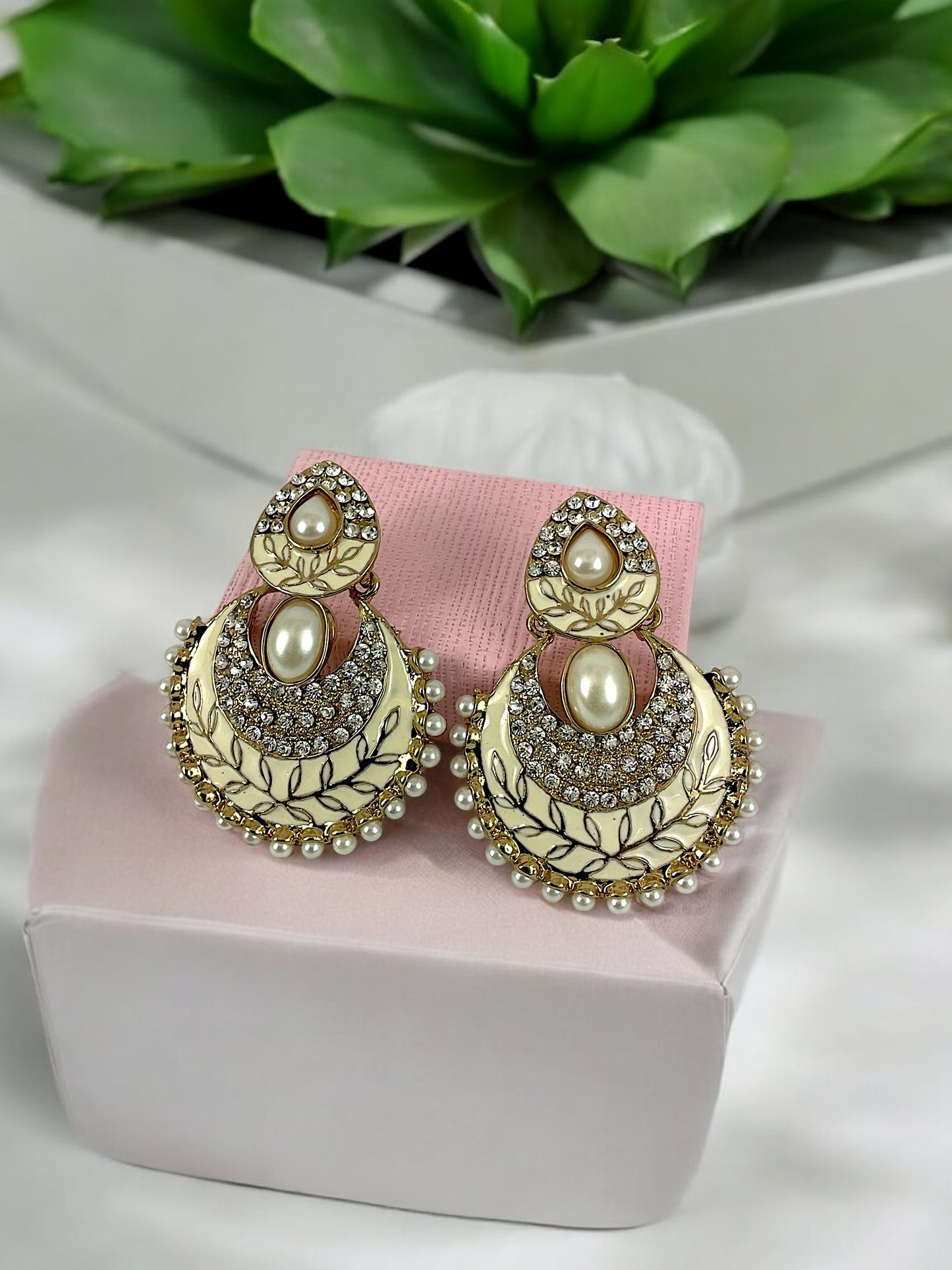 Tanishka Fashion Earring