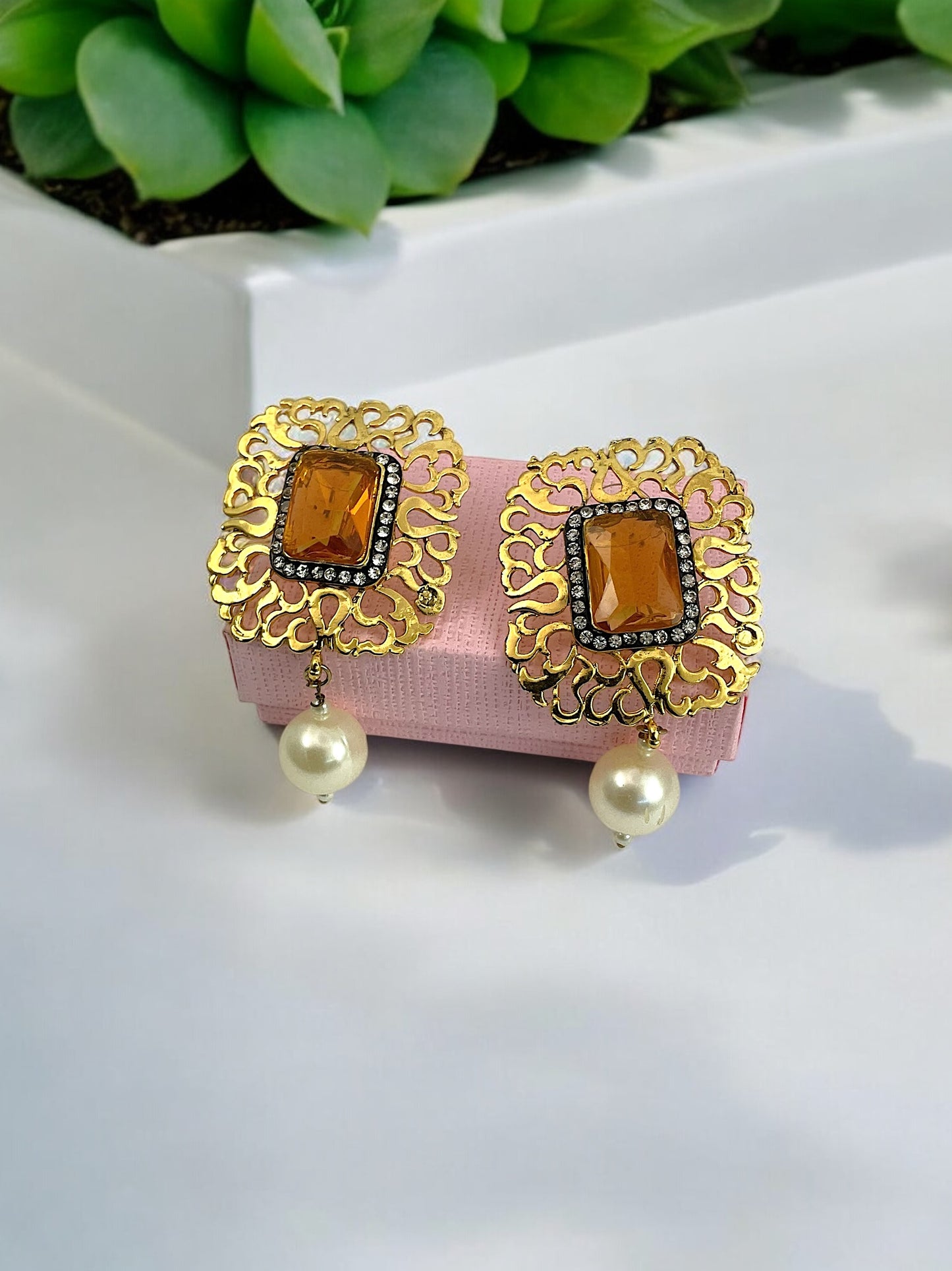 Vanya Fashion Earring