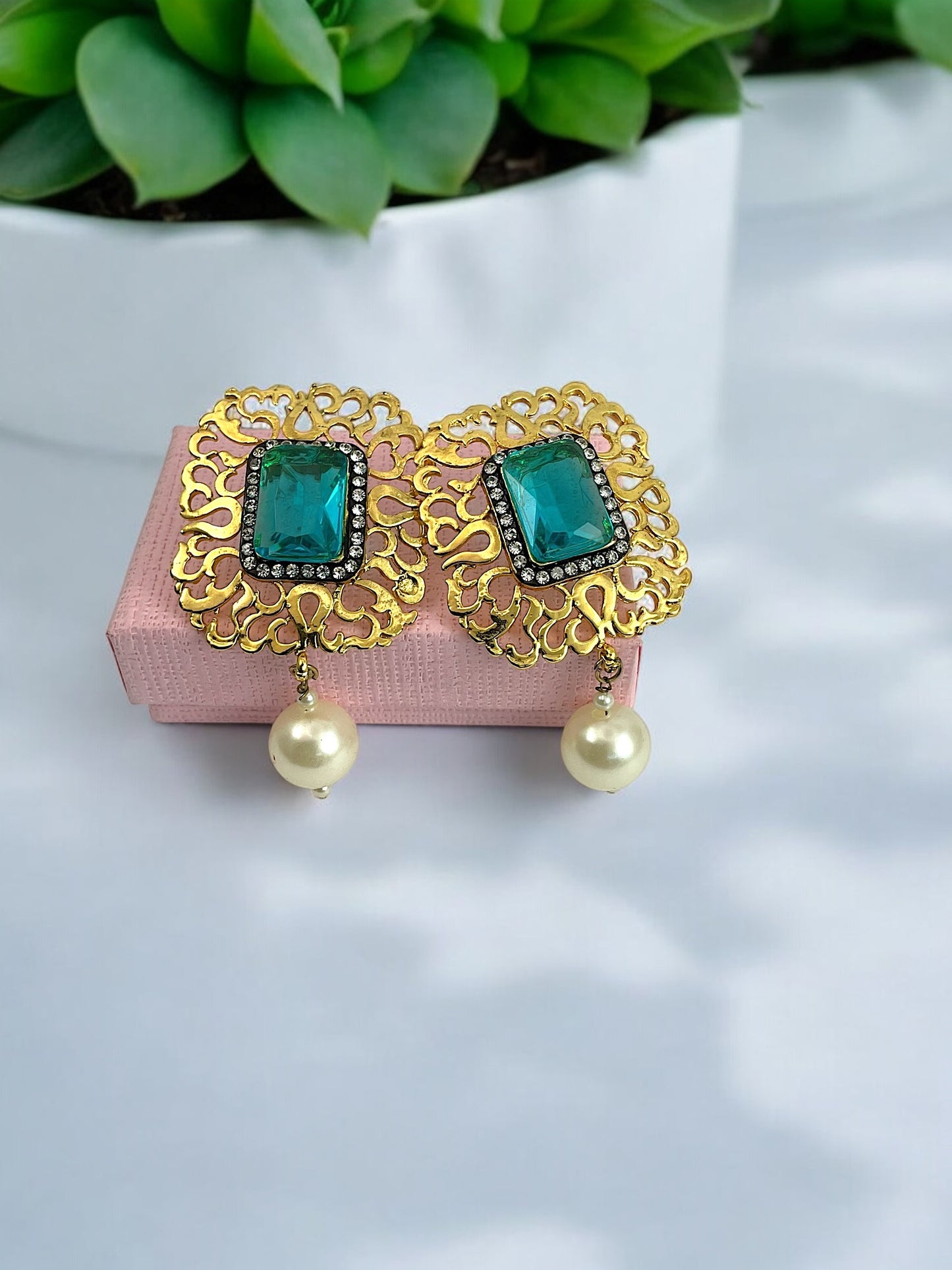 Vanya Fashion Earring