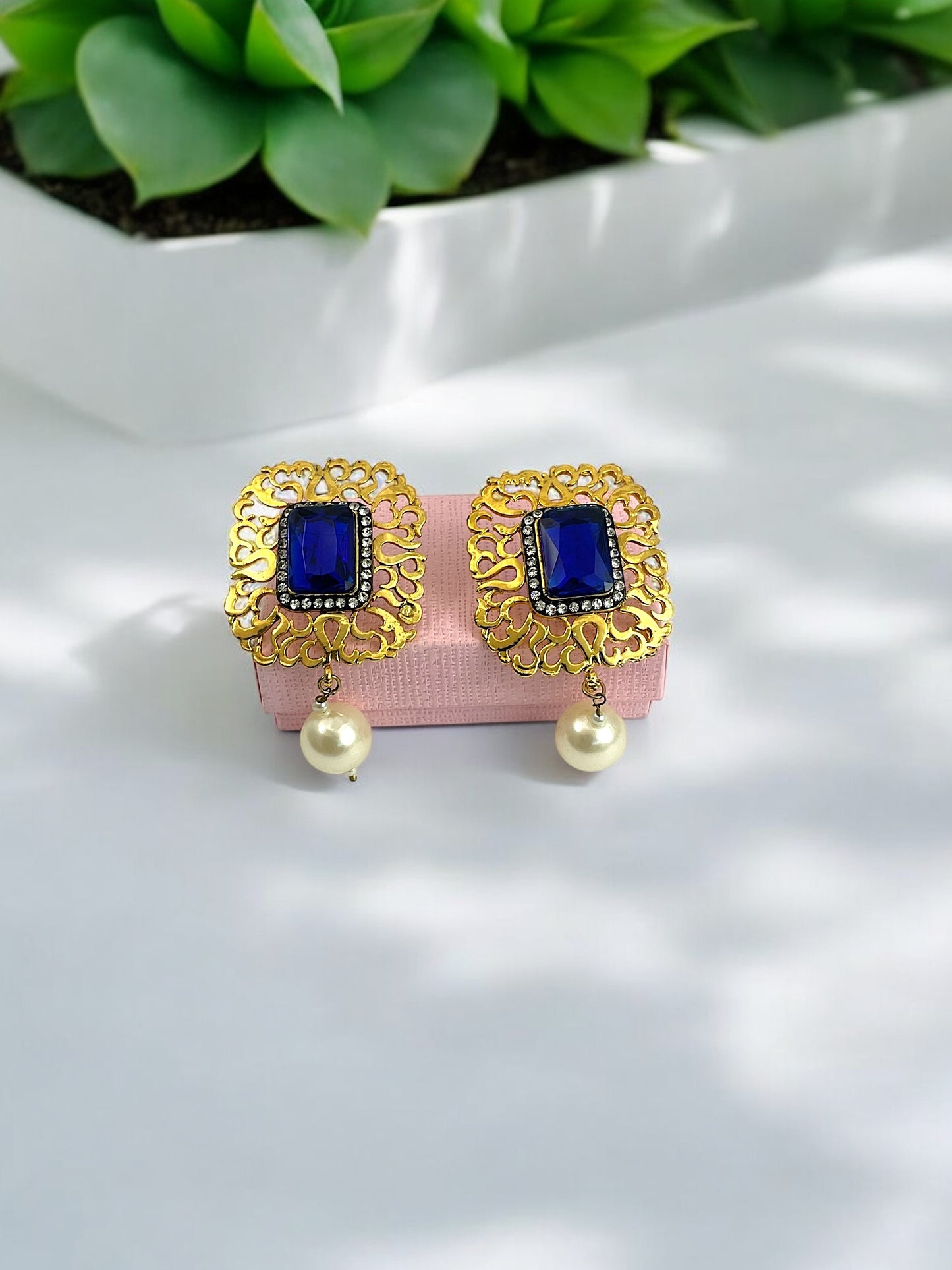 Vanya Fashion Earring