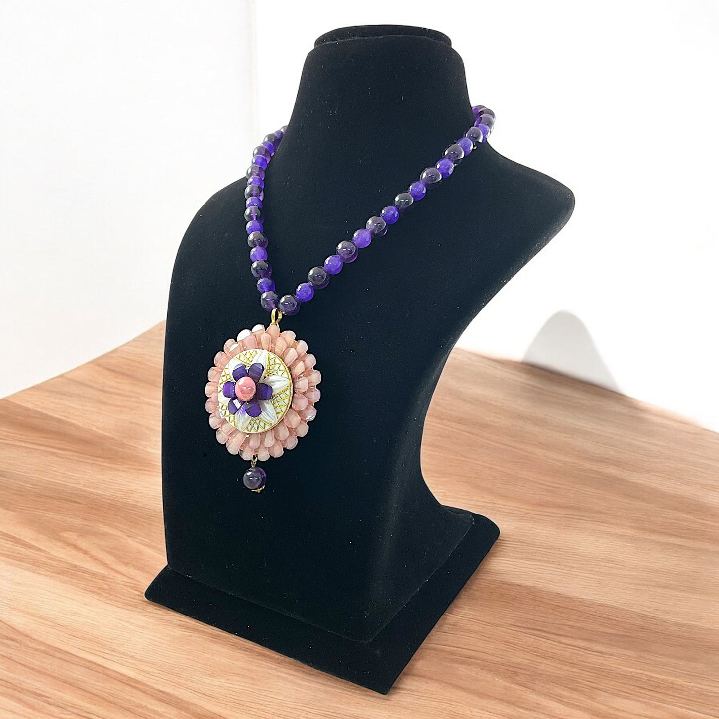 Reva Kundan Pendent Set