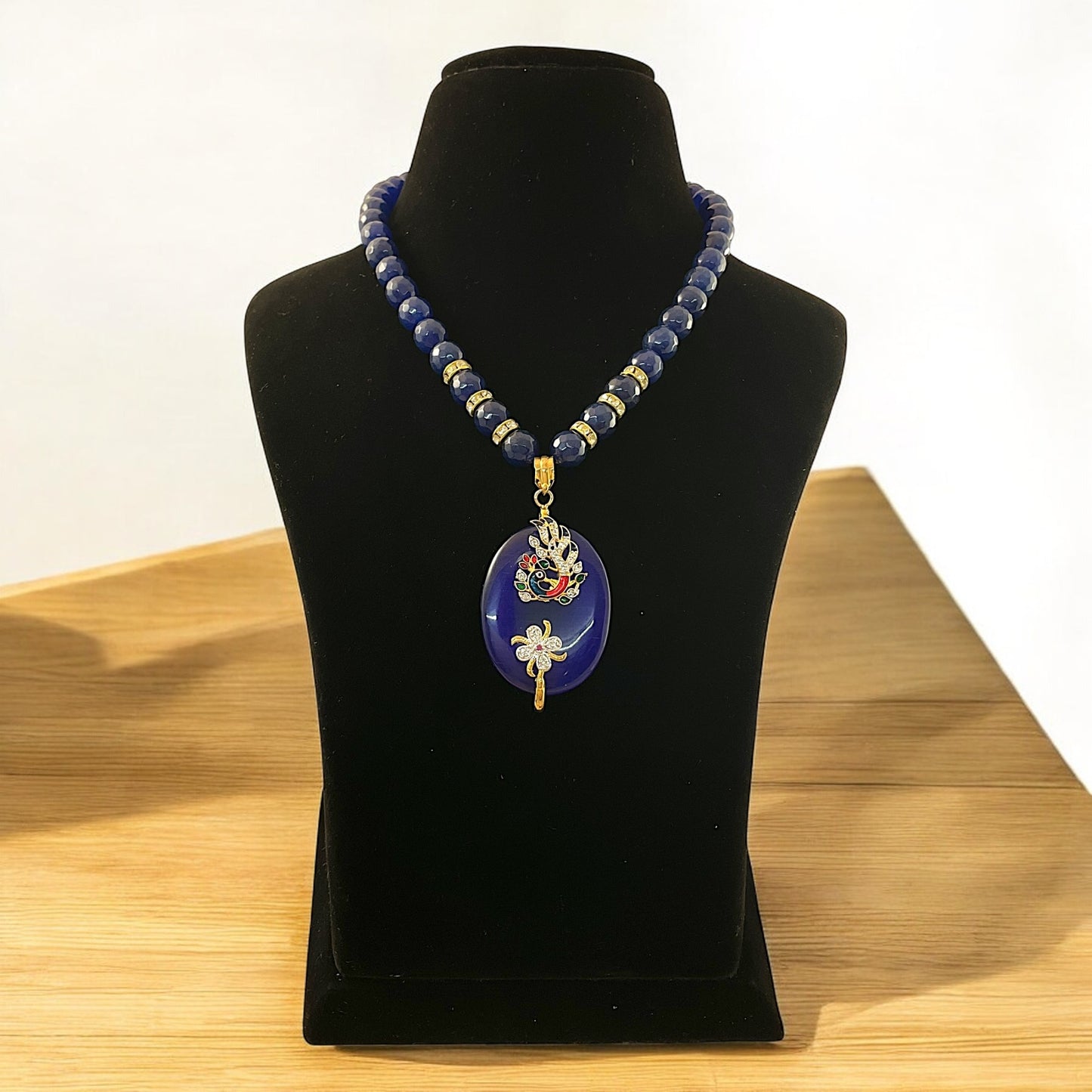 Kiara Kundan Pendent Set