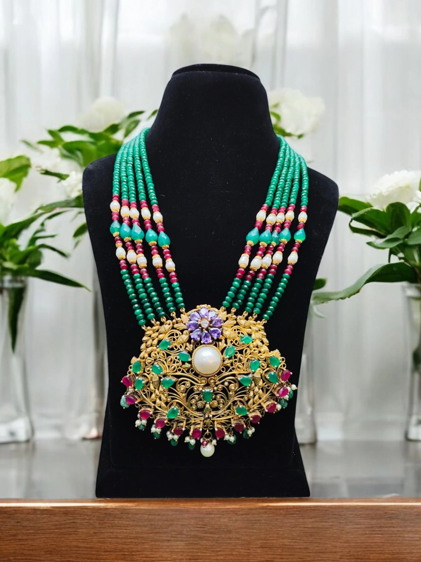 Niharika Semi-Pr. Navratan Necklace