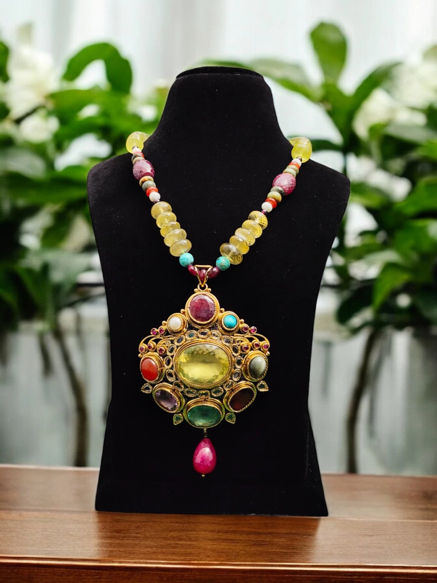 Kaashvi Semi-Pr. Navratan Necklace