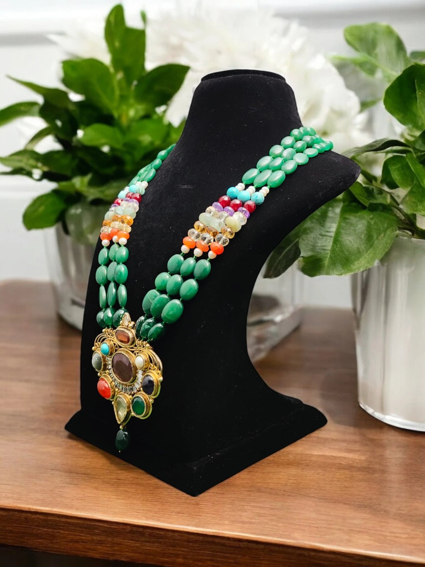 Urvashi Semi-Pr. Navratan Necklace