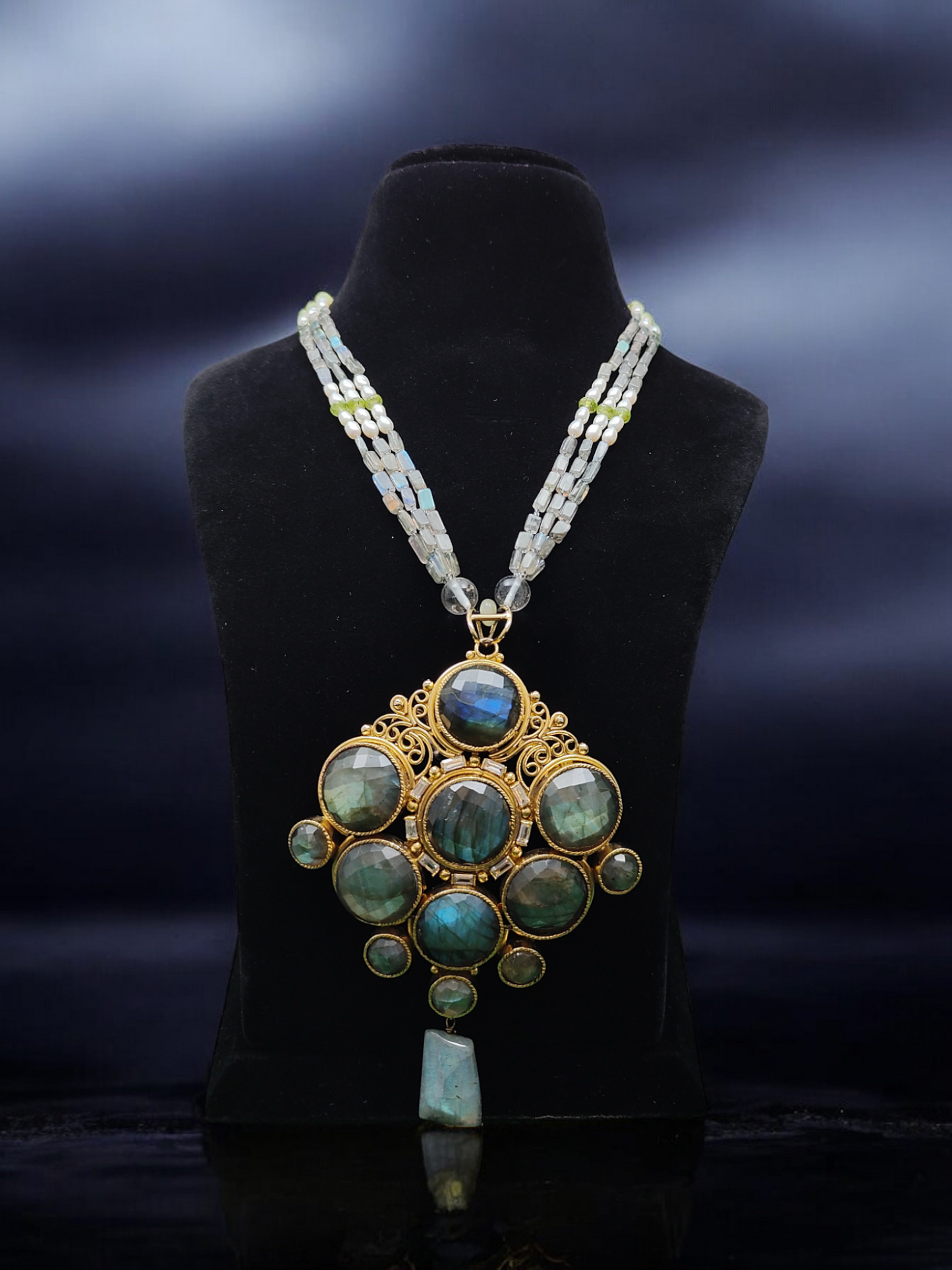 Ritika Semi-Pr. Navratan Necklace