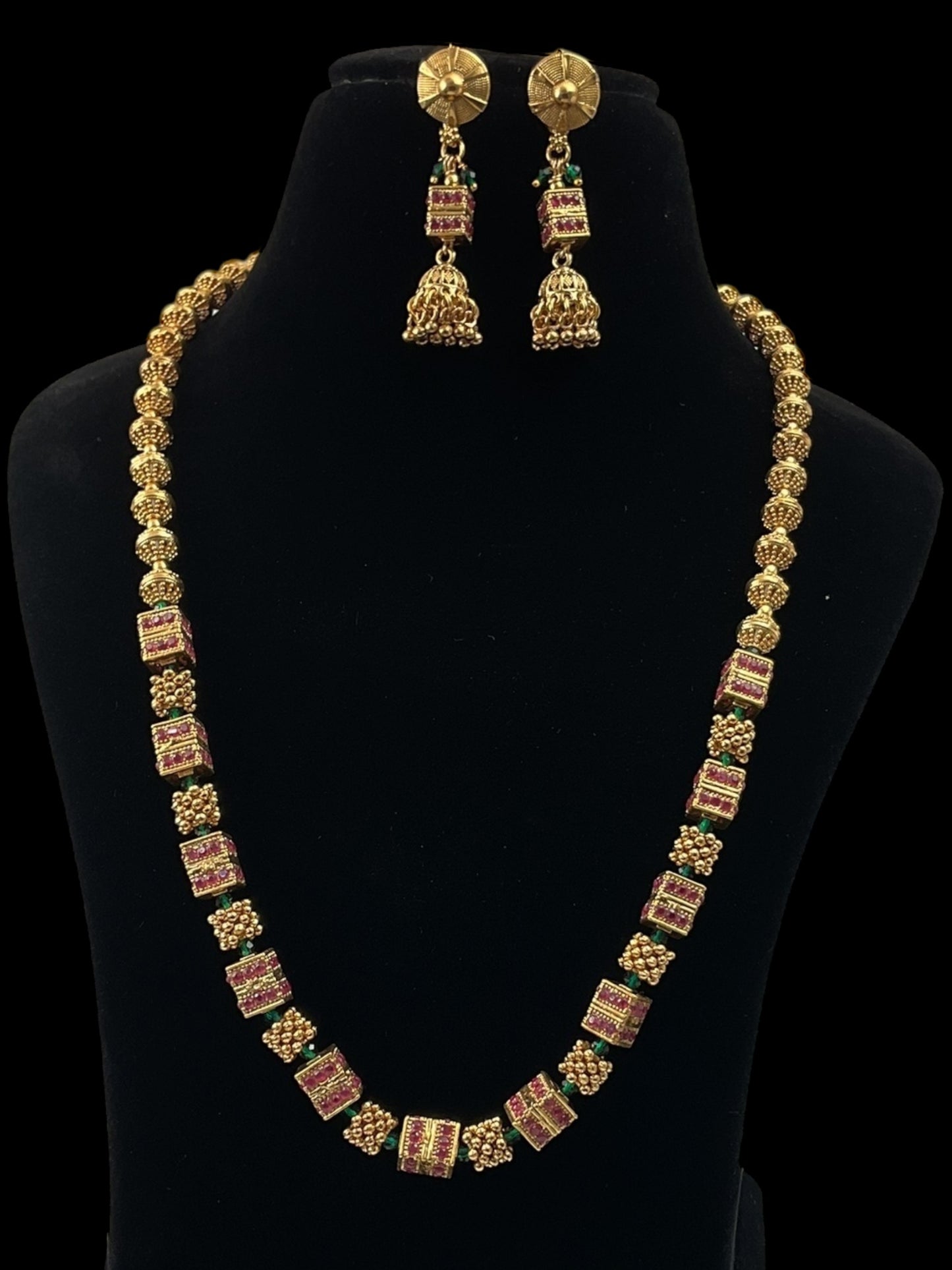Avni Temple necklace
